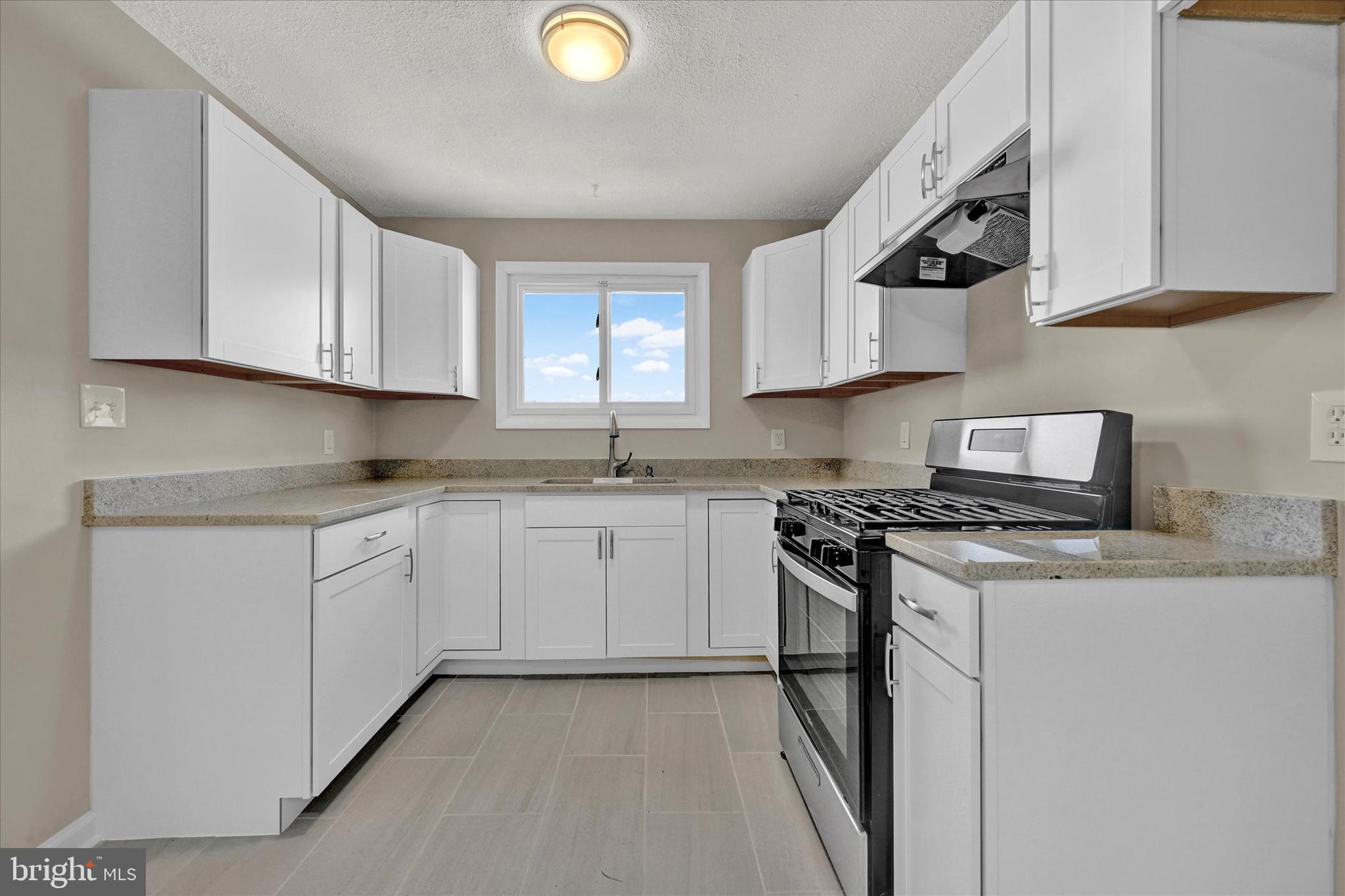 ROSEDALE - Residential