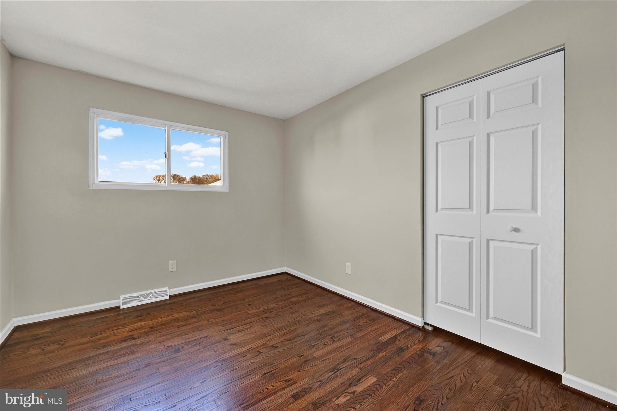 ROSEDALE - Residential