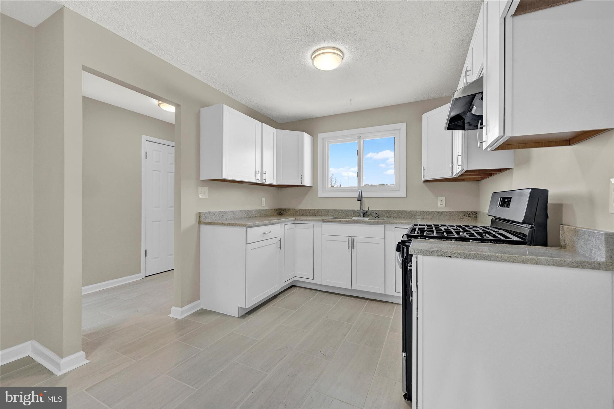 ROSEDALE - Residential