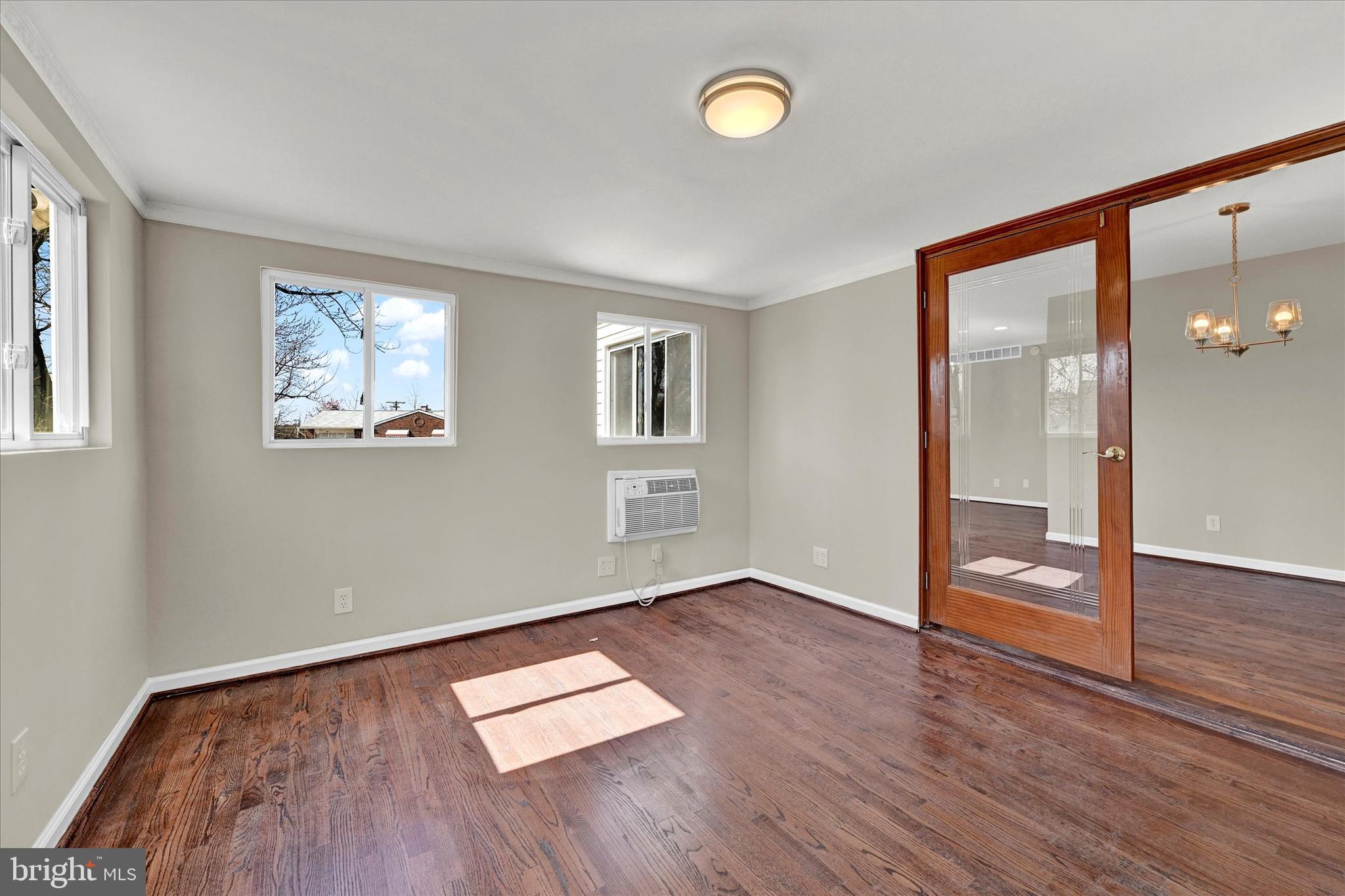 ROSEDALE - Residential