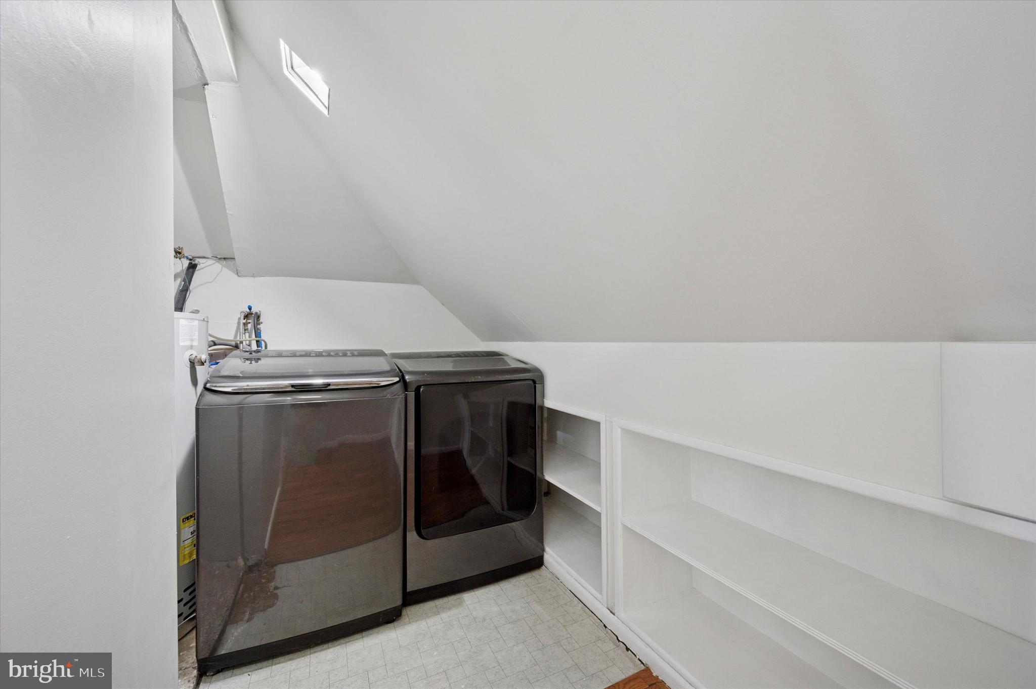 PINE VALLEY - Residential