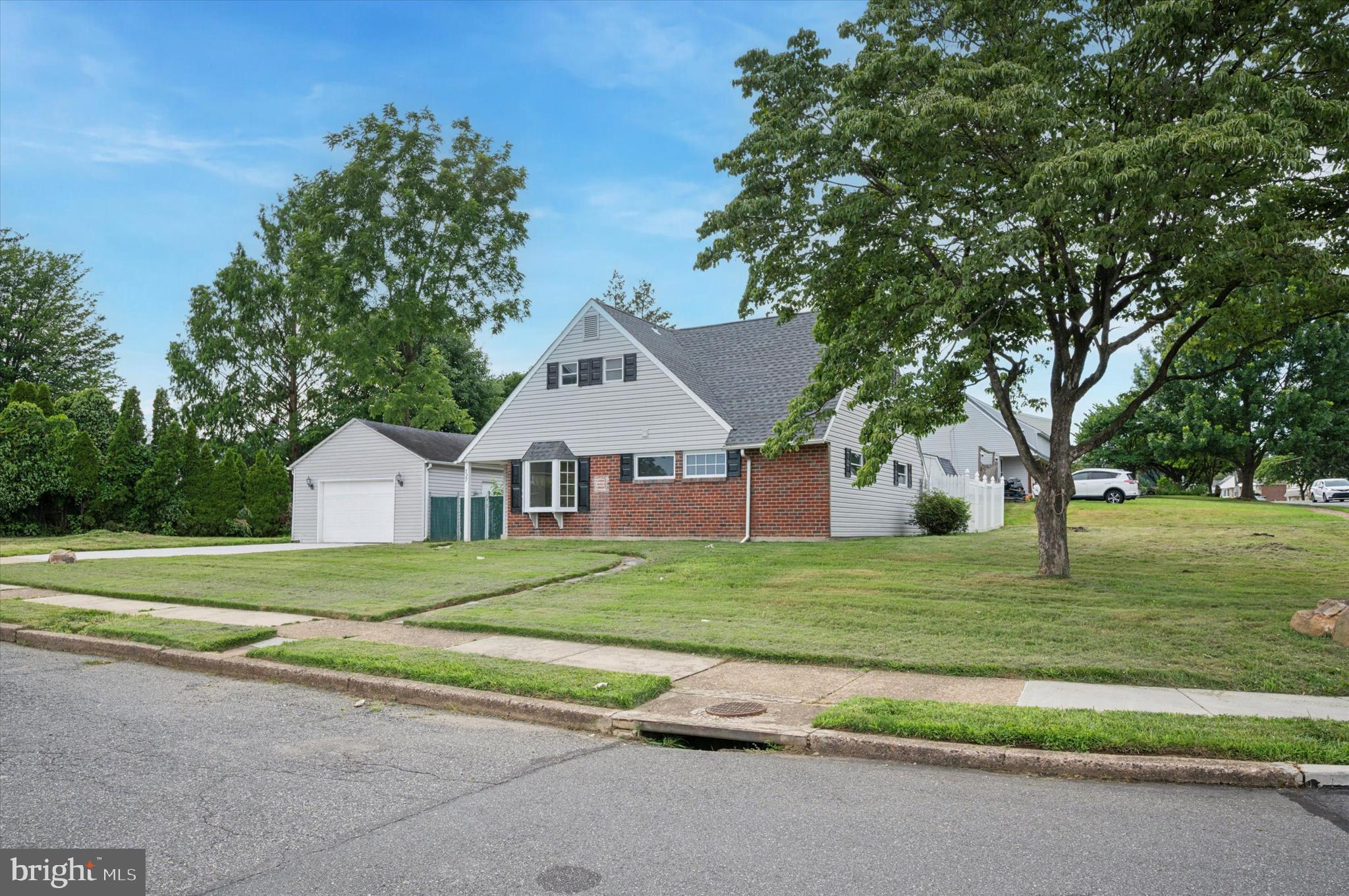 PINE VALLEY - Residential