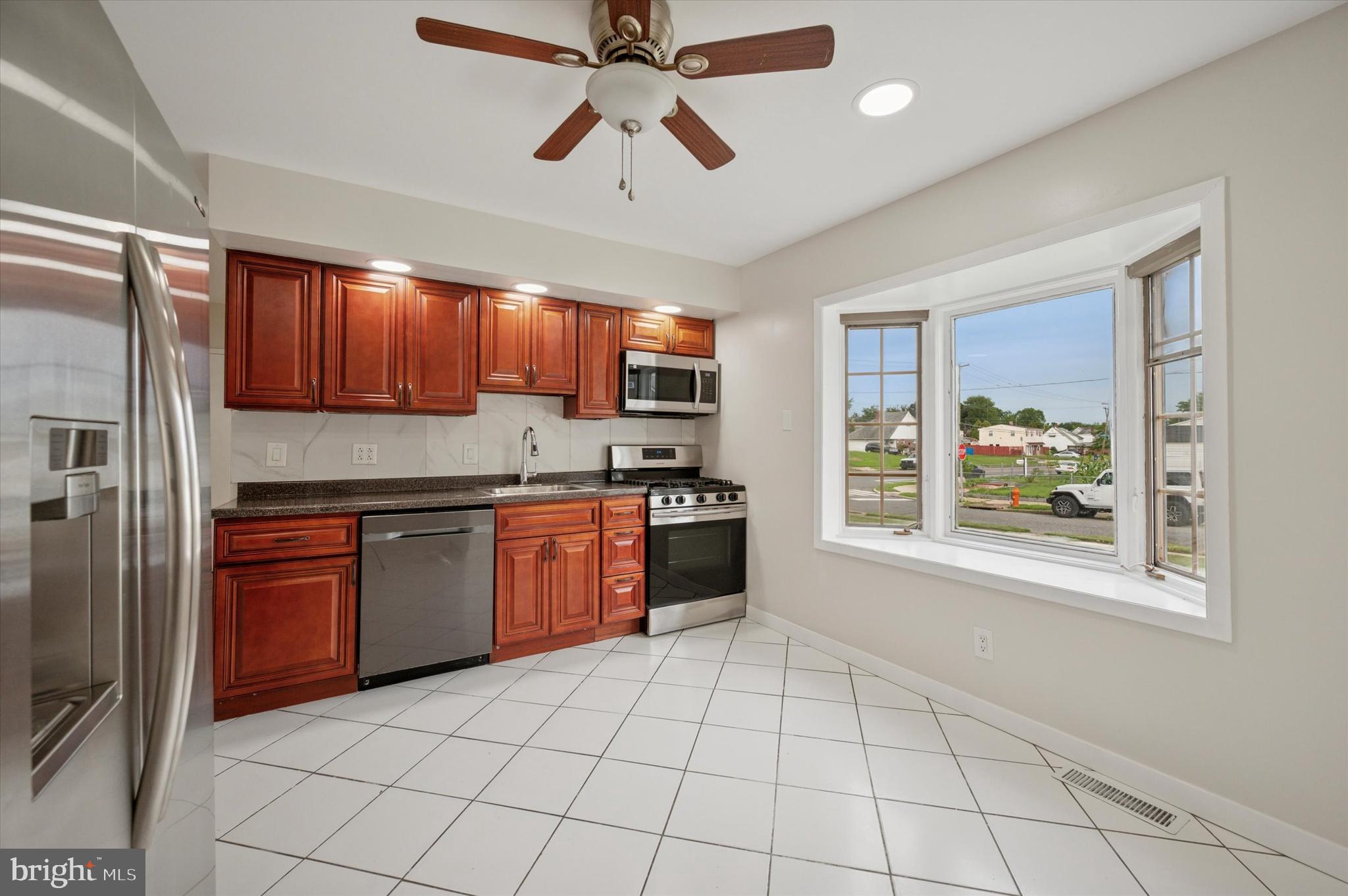 PINE VALLEY - Residential