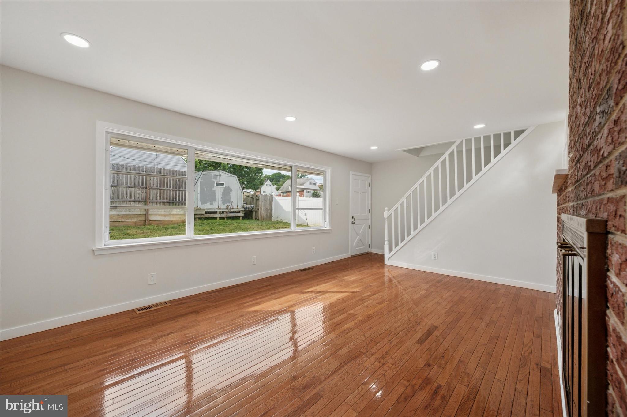 PINE VALLEY - Residential