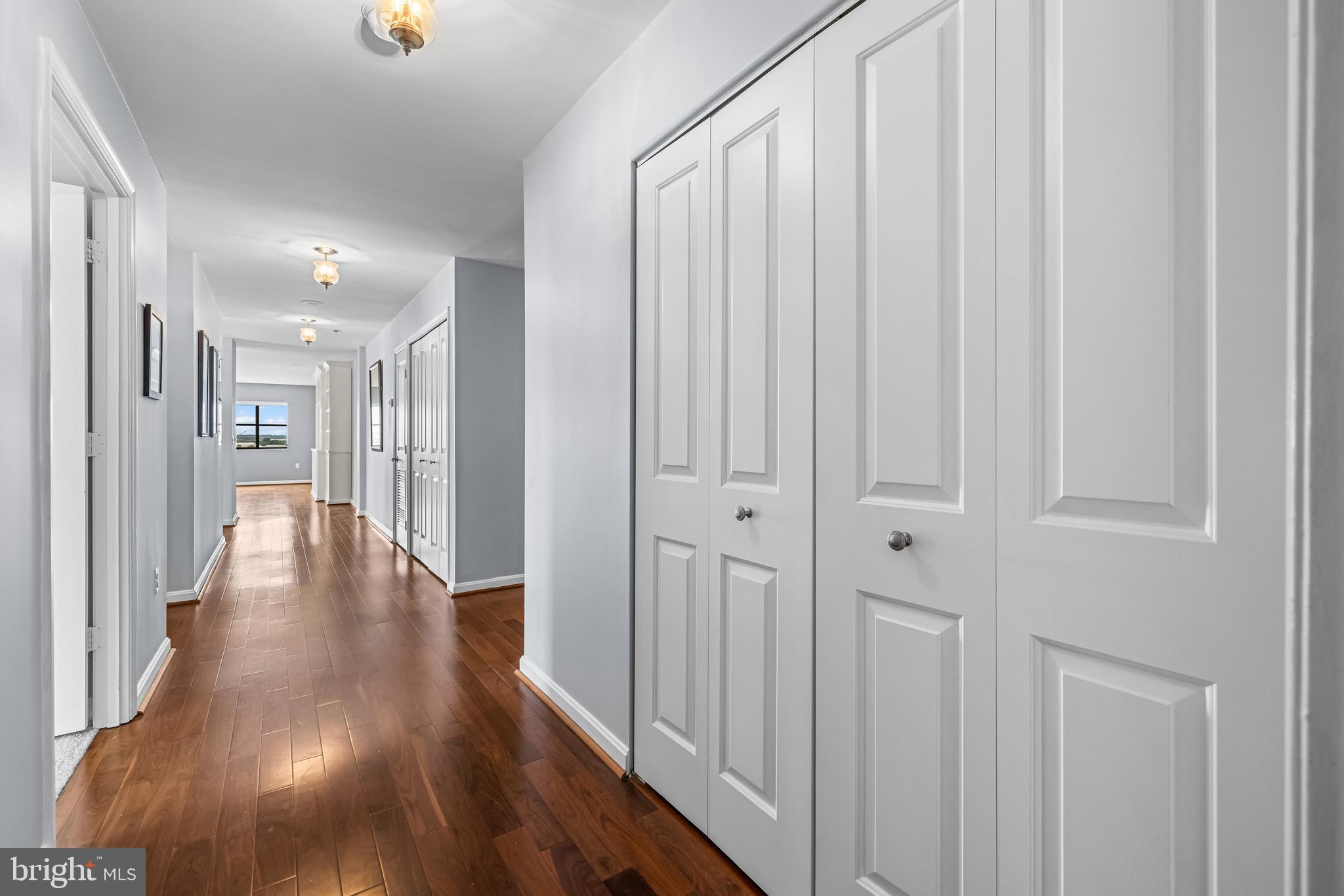 LIGHTHOUSE LANDING - Residential