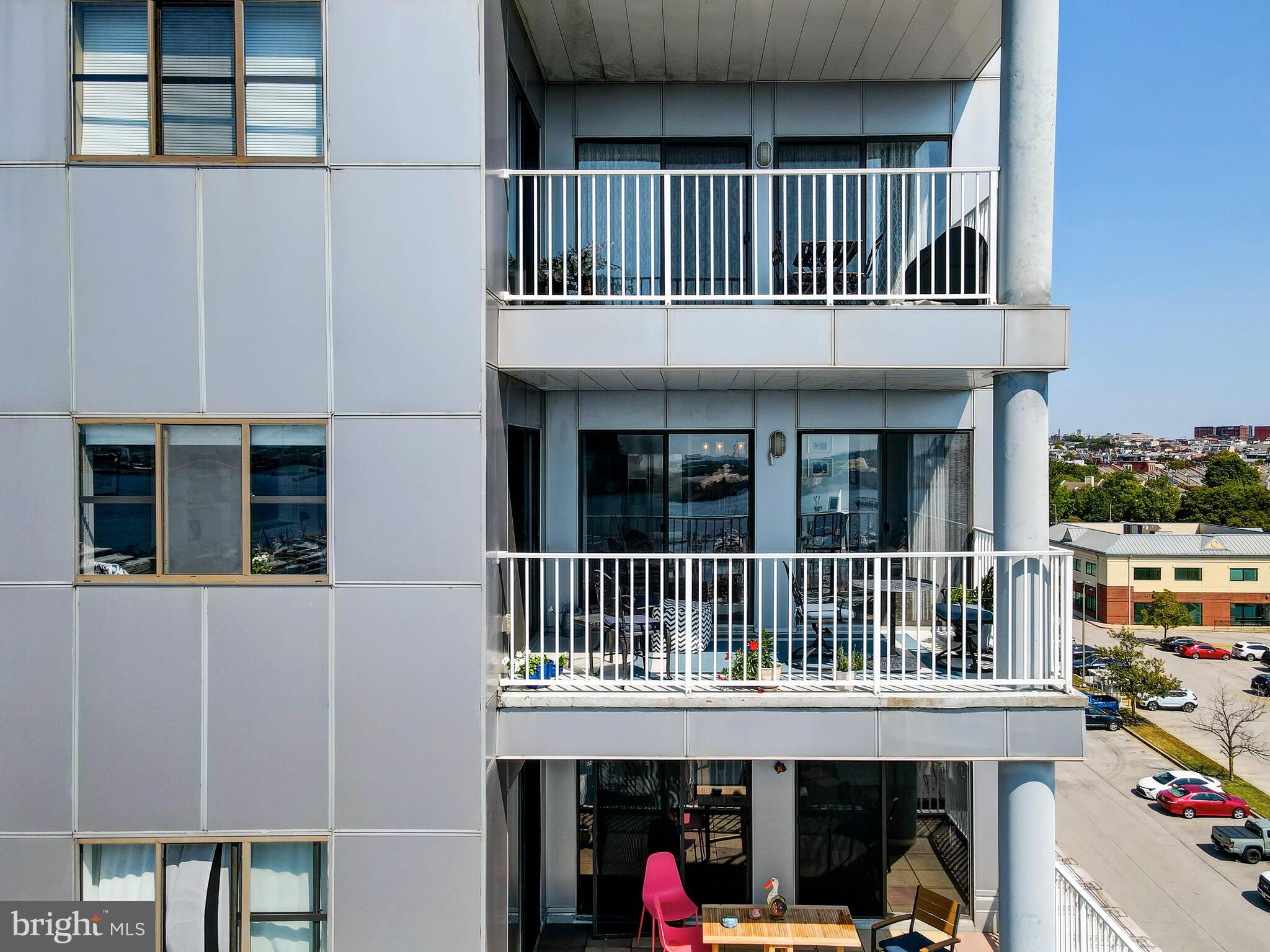 LIGHTHOUSE LANDING - Residential