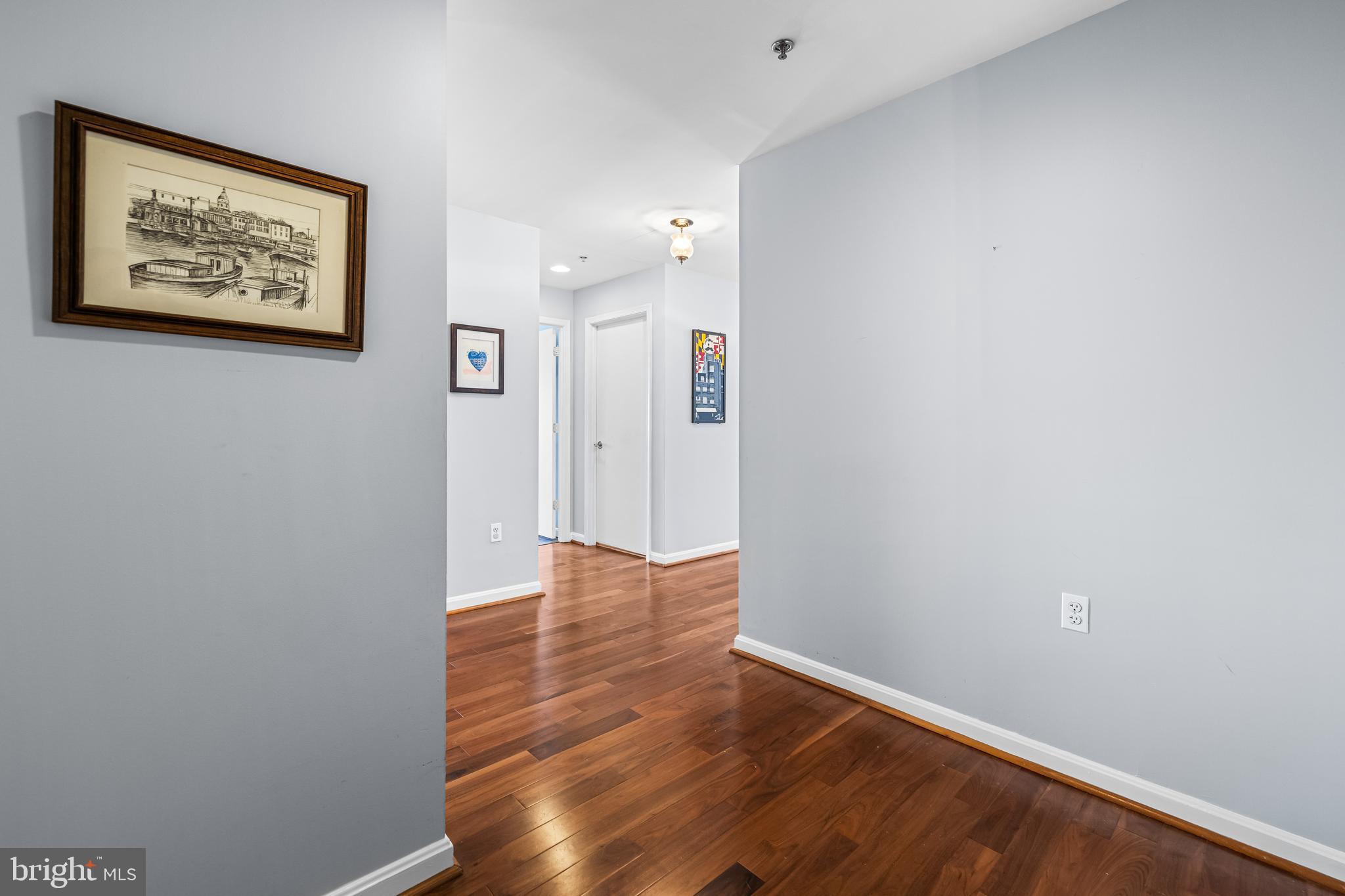 LIGHTHOUSE LANDING - Residential