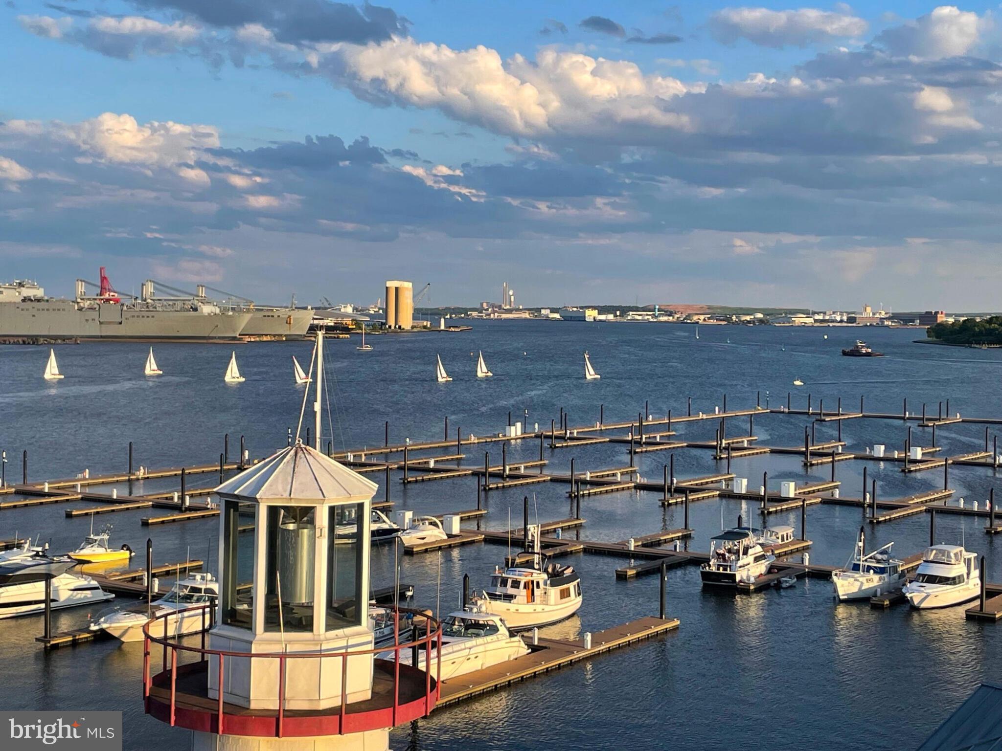 LIGHTHOUSE LANDING - Residential