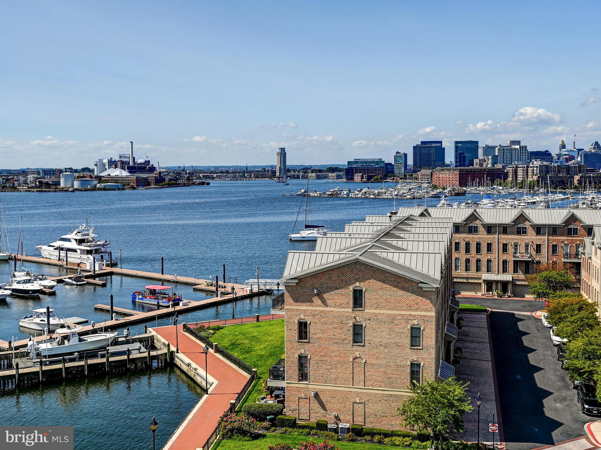 LIGHTHOUSE LANDING - Residential
