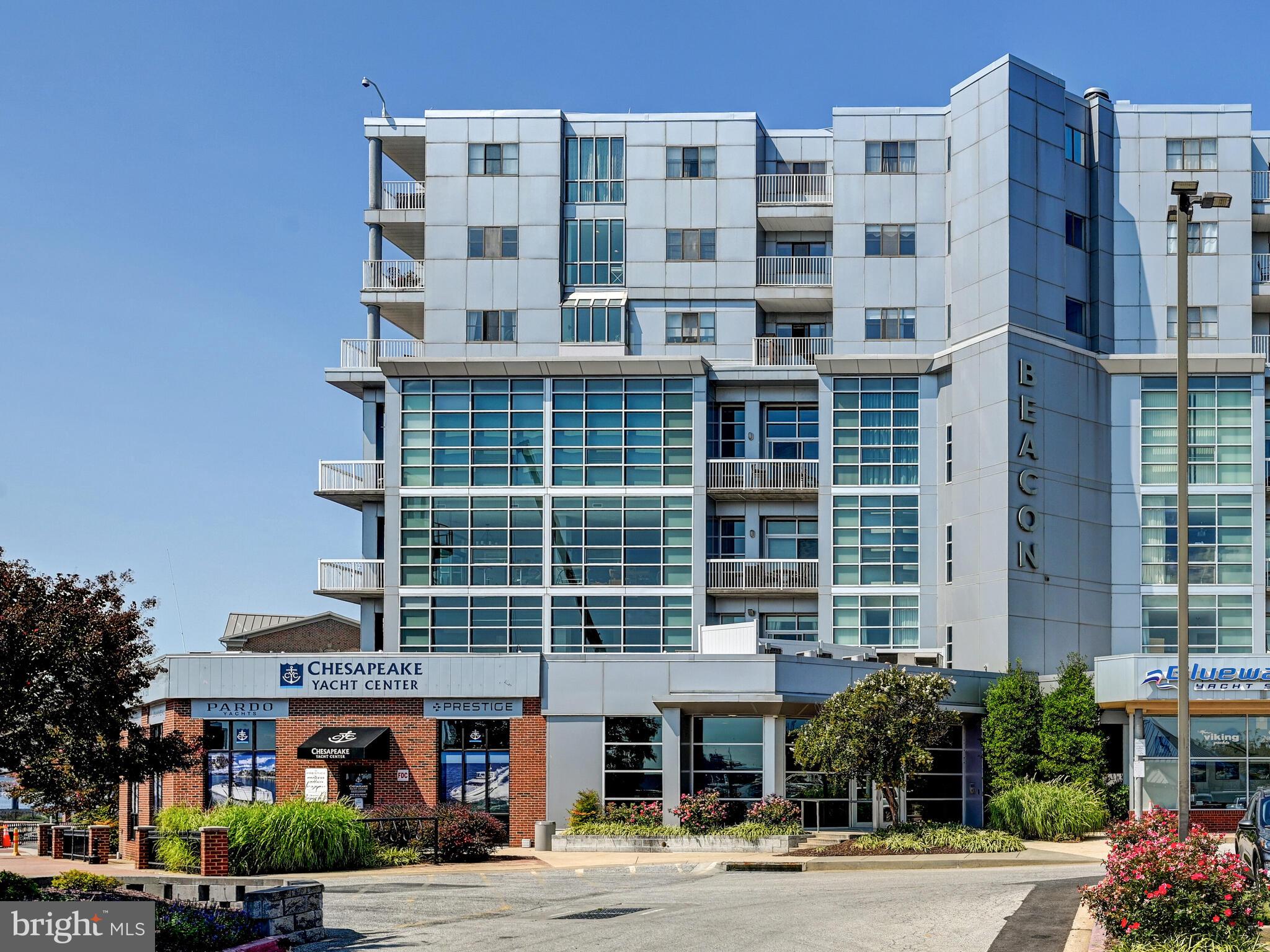 LIGHTHOUSE LANDING - Residential
