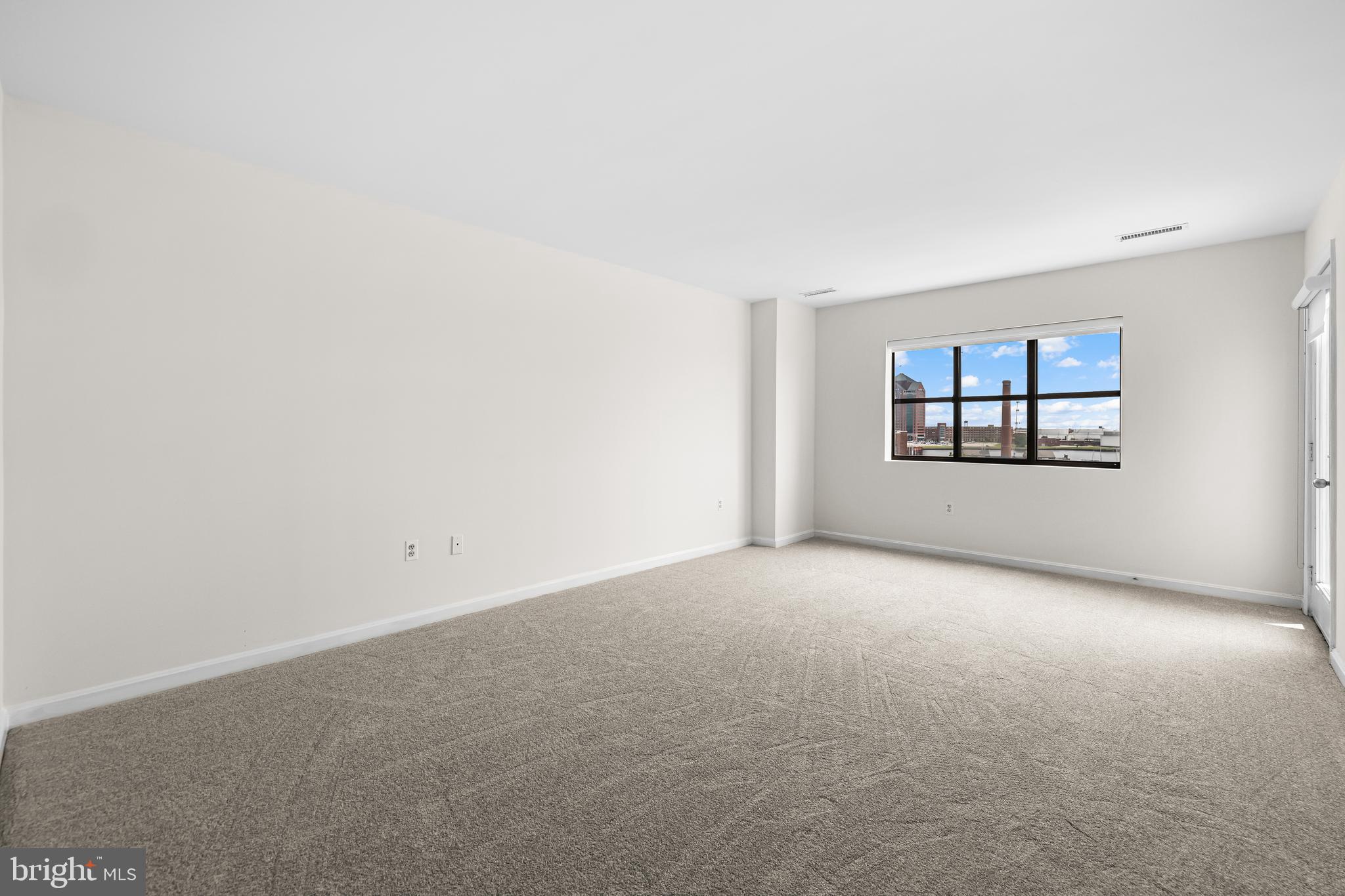 LIGHTHOUSE LANDING - Residential