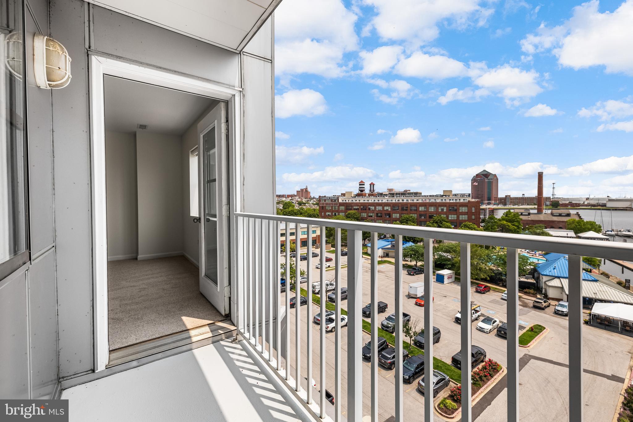 LIGHTHOUSE LANDING - Residential