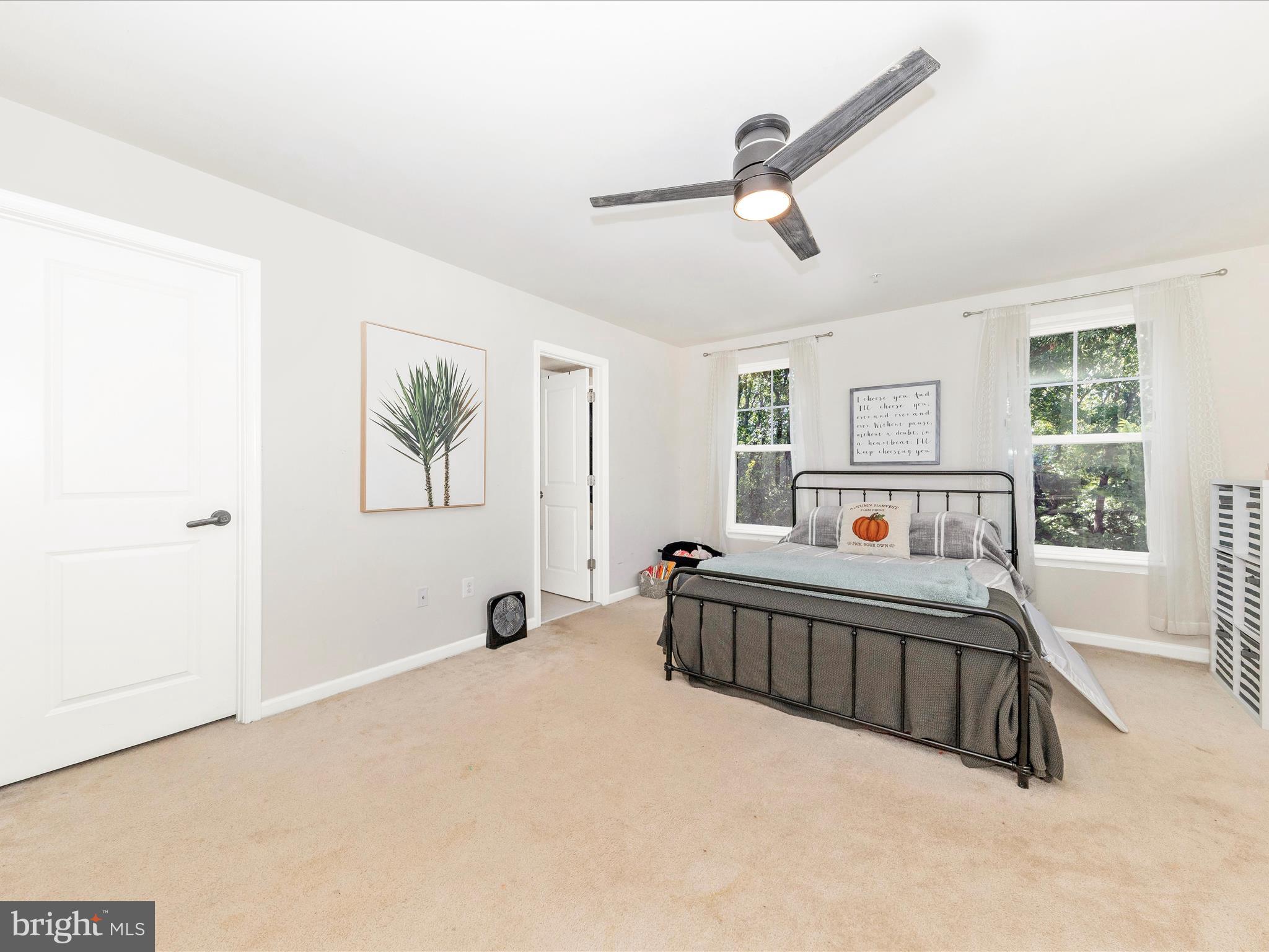 TALLYN RIDGE - Residential