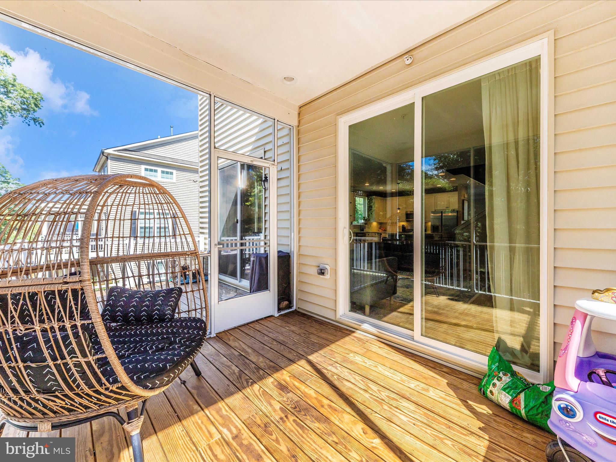 TALLYN RIDGE - Residential