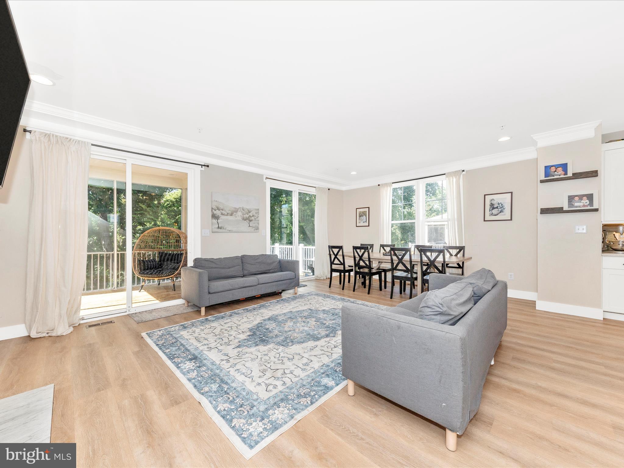 TALLYN RIDGE - Residential