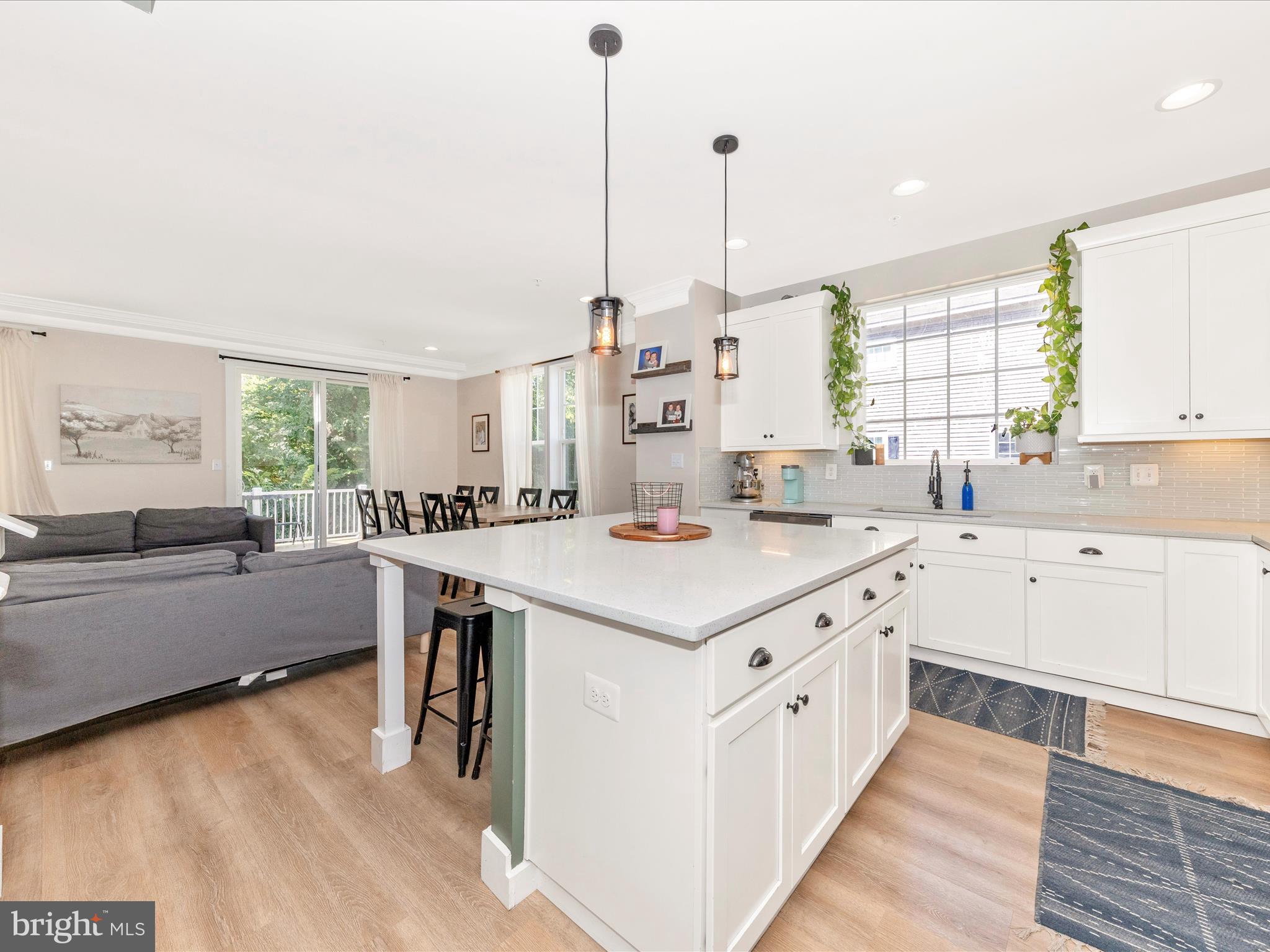 TALLYN RIDGE - Residential