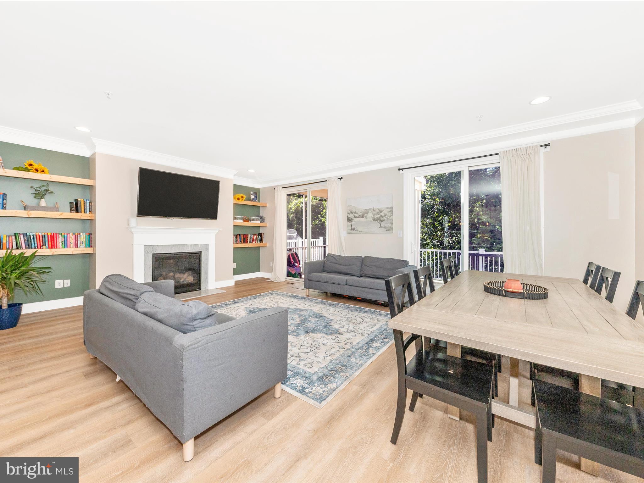 TALLYN RIDGE - Residential