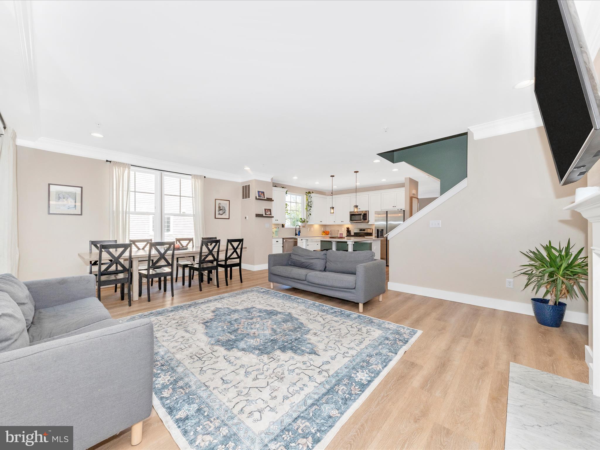 TALLYN RIDGE - Residential