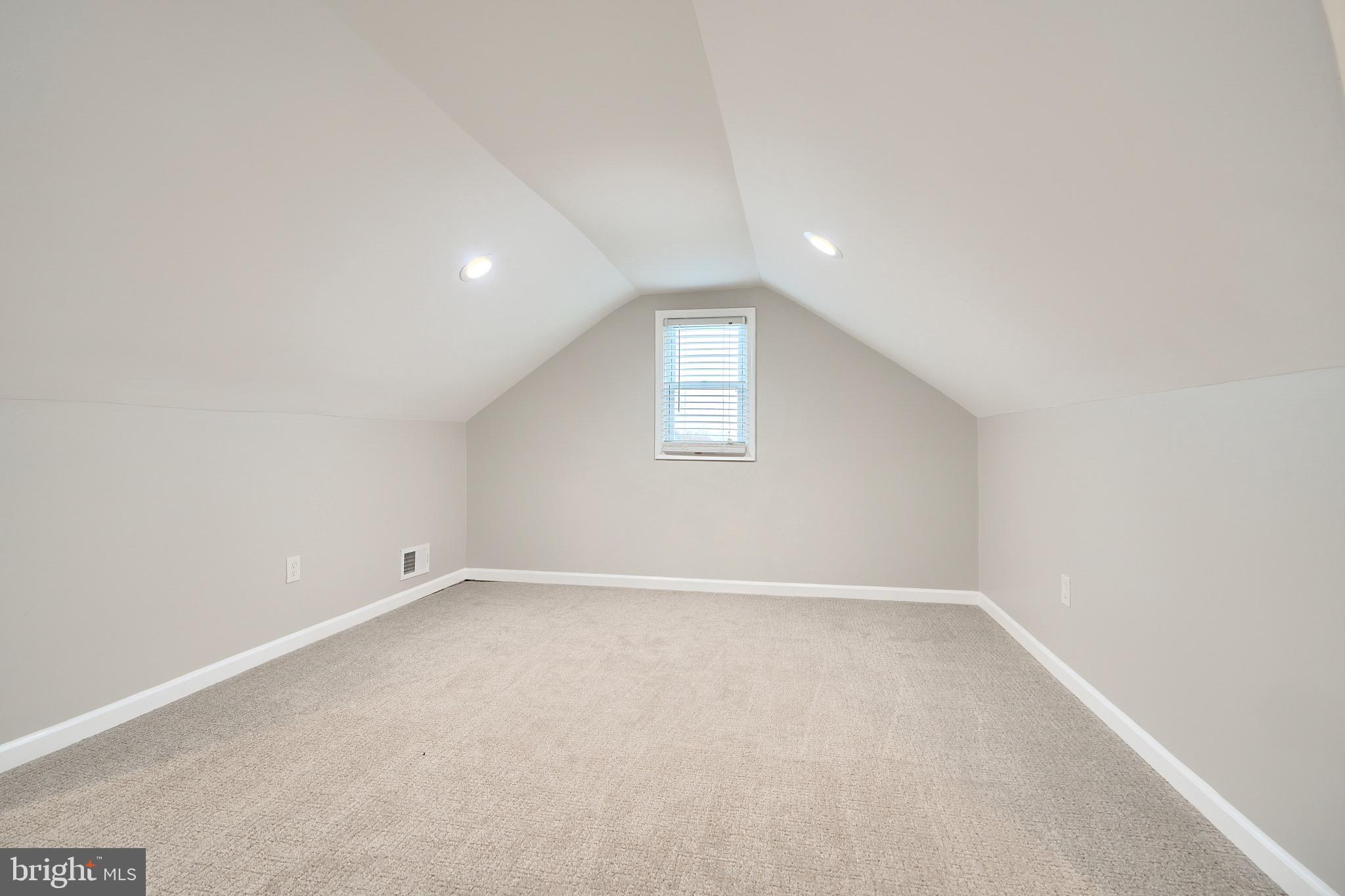 NOTTINGHAM - Residential