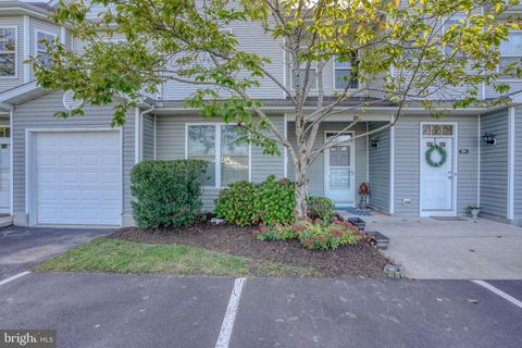 Condo For Sale - 34673 Villa Circle #303<br/> LEWES, DE 19958