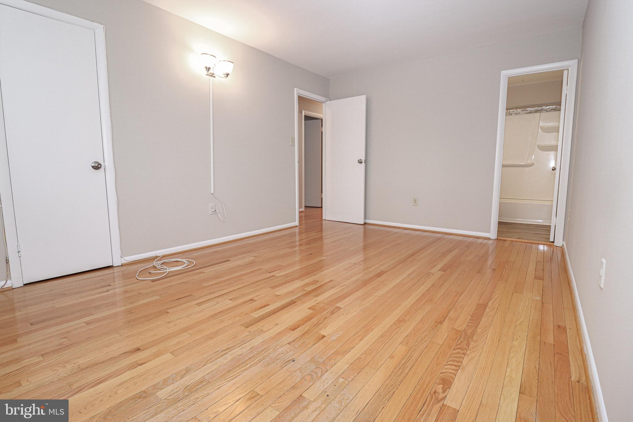 BURKE CENTRE - Residential