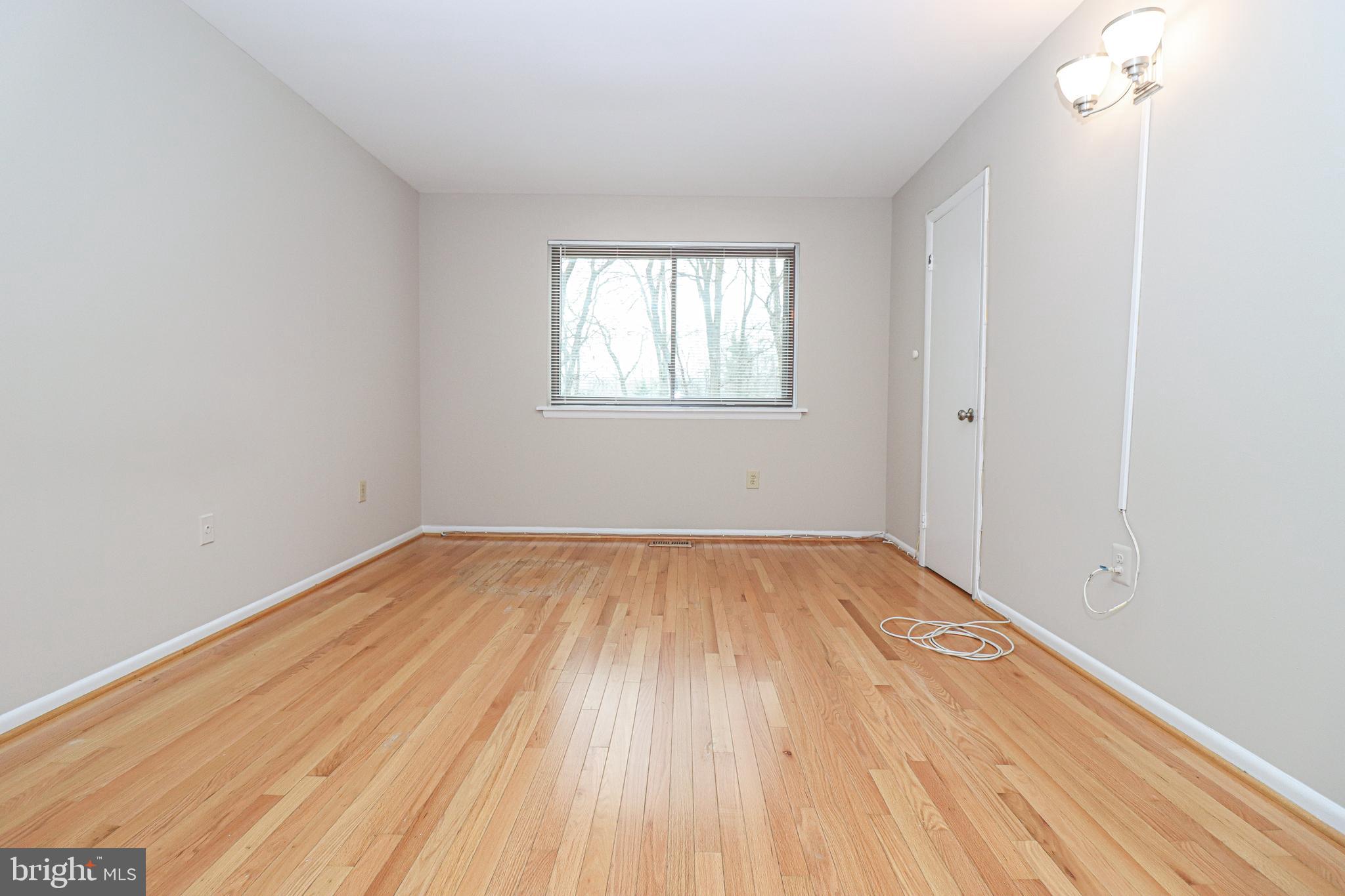 BURKE CENTRE - Residential