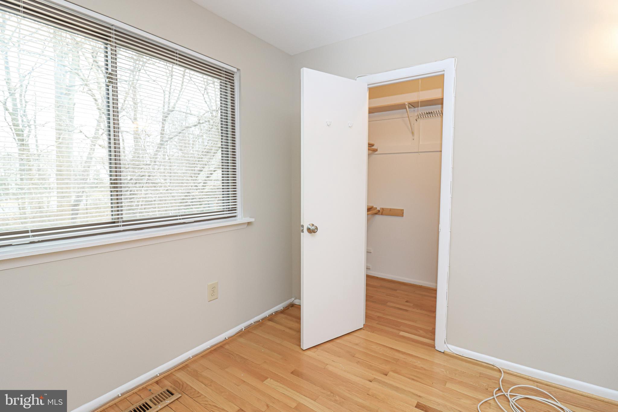 BURKE CENTRE - Residential