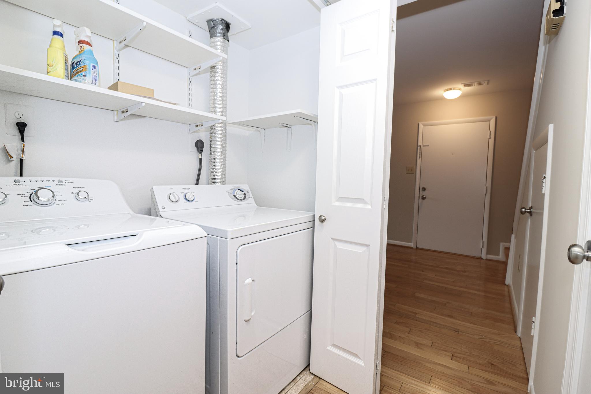 BURKE CENTRE - Residential