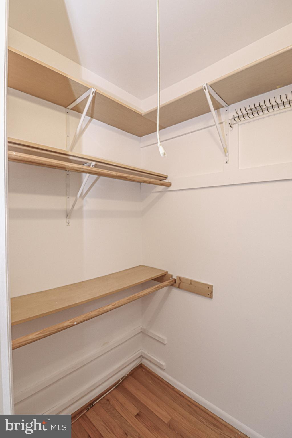 BURKE CENTRE - Residential