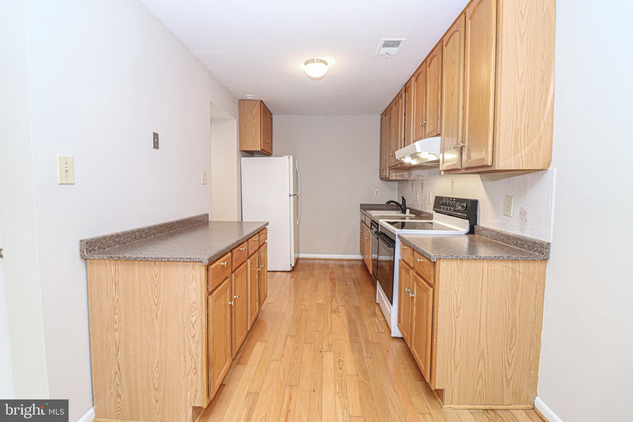 BURKE CENTRE - Residential