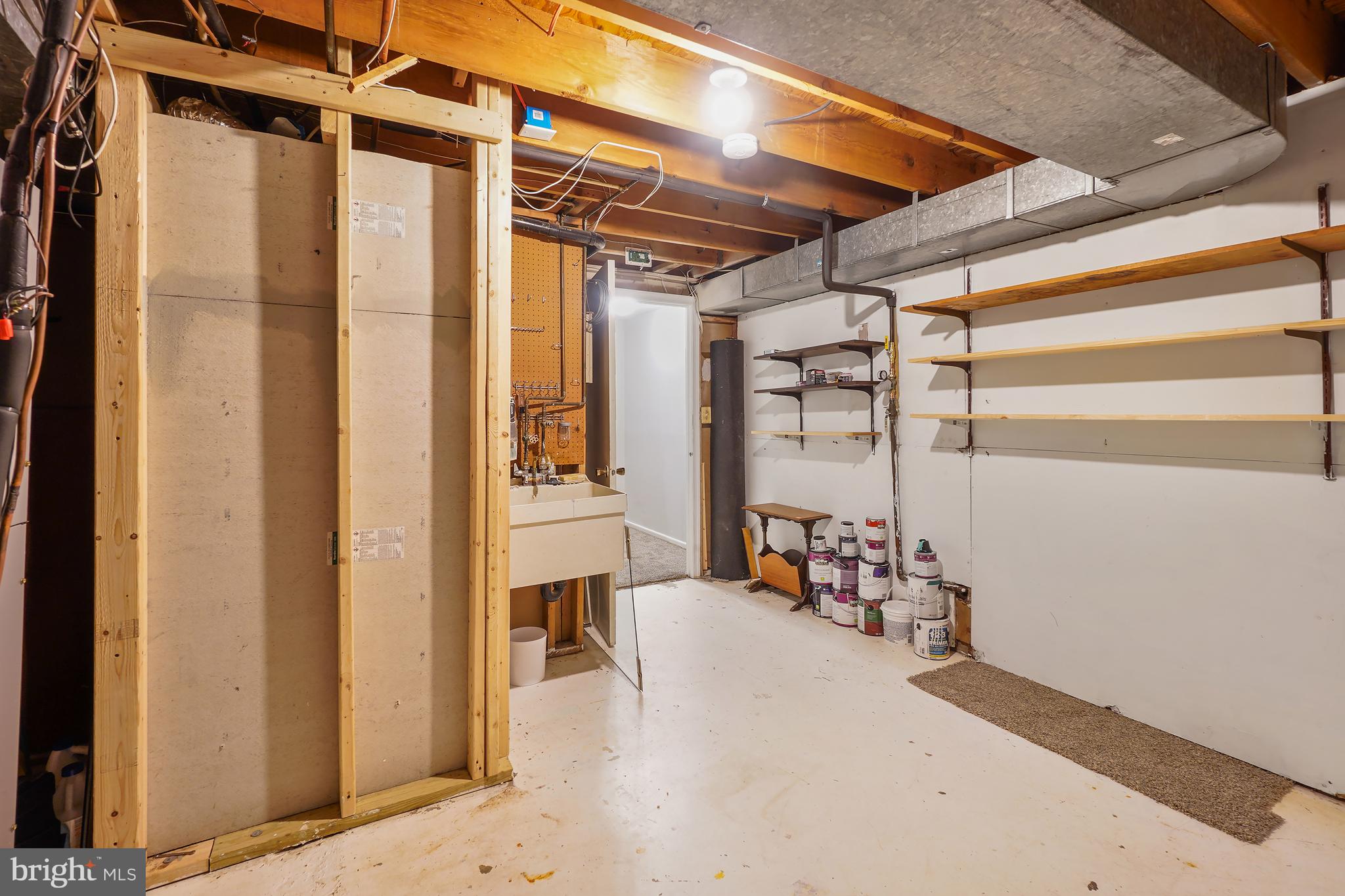 ROCKSHIRE TOWNHOMES - Residential