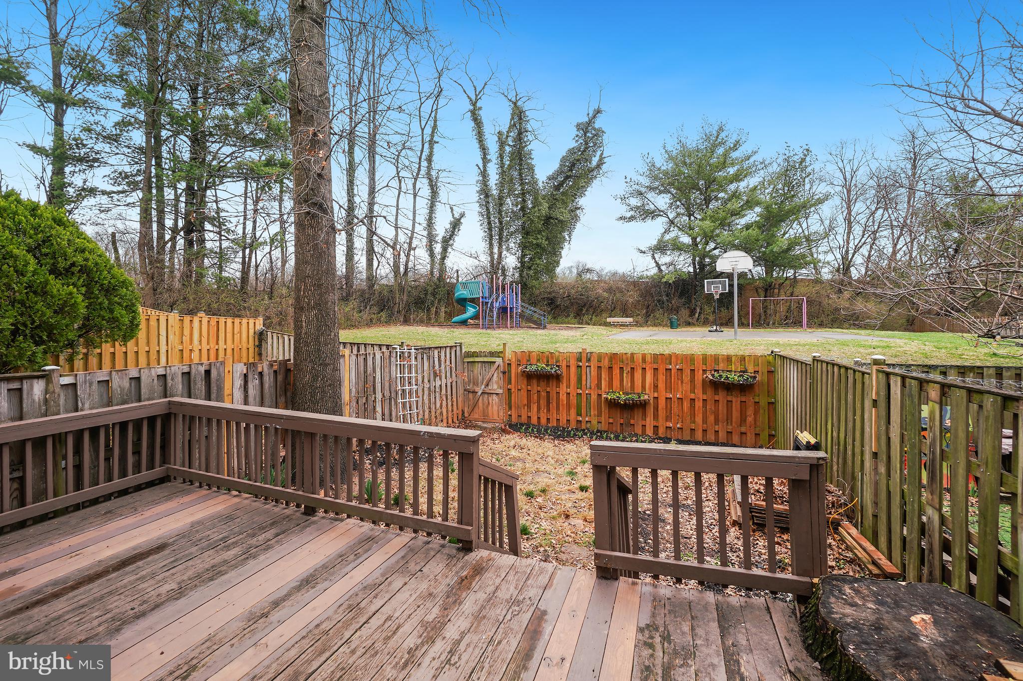 ROCKSHIRE TOWNHOMES - Residential