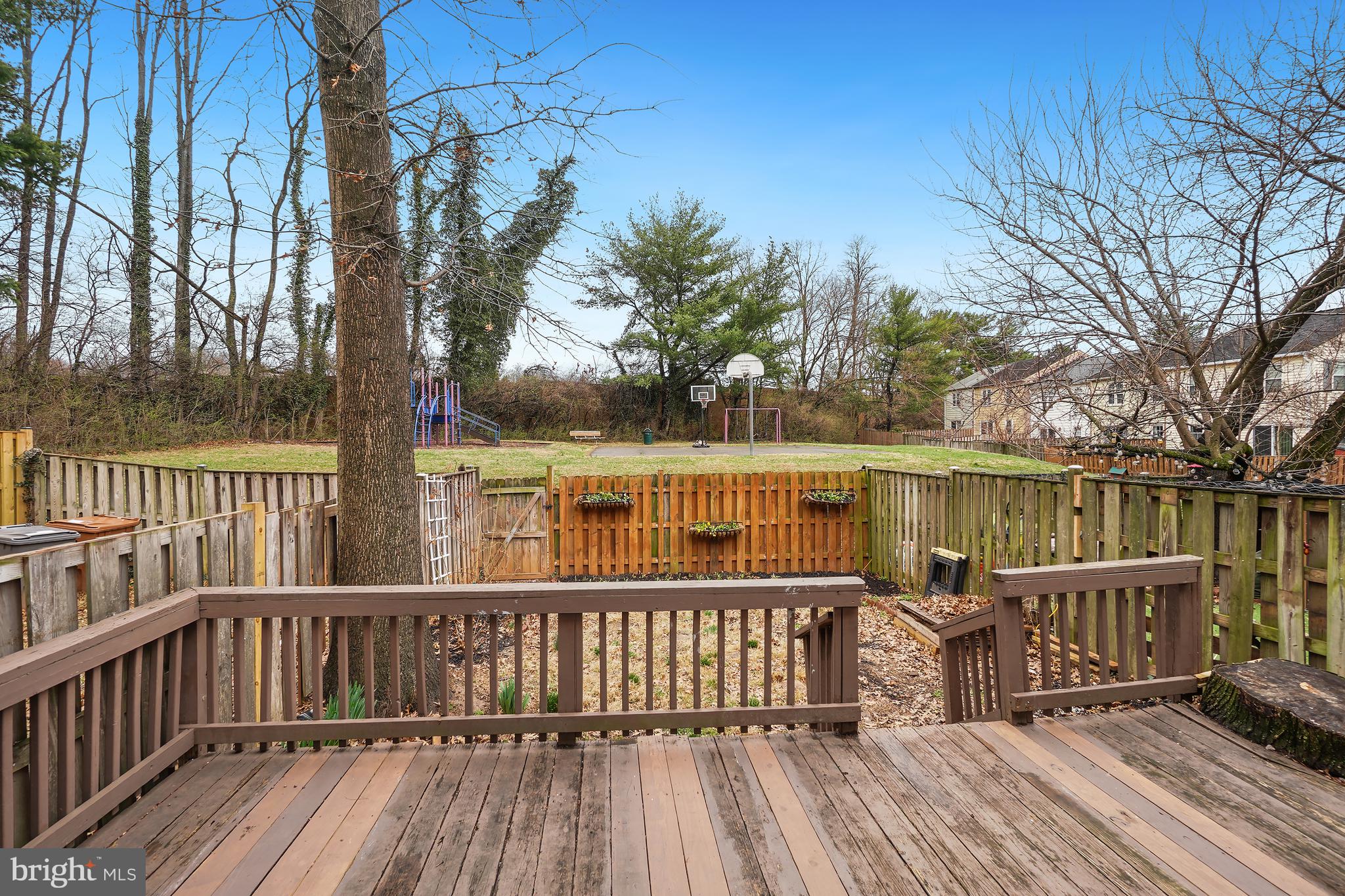 ROCKSHIRE TOWNHOMES - Residential