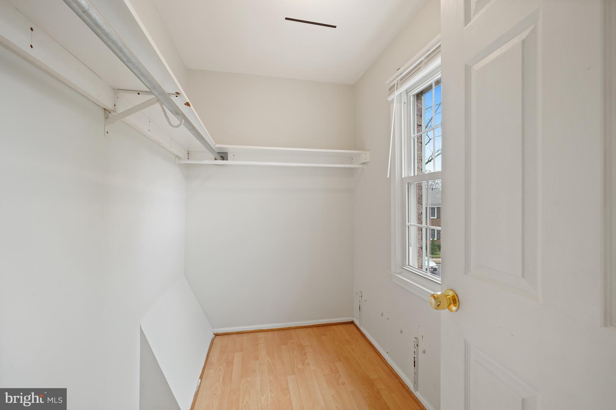 ROCKSHIRE TOWNHOMES - Residential