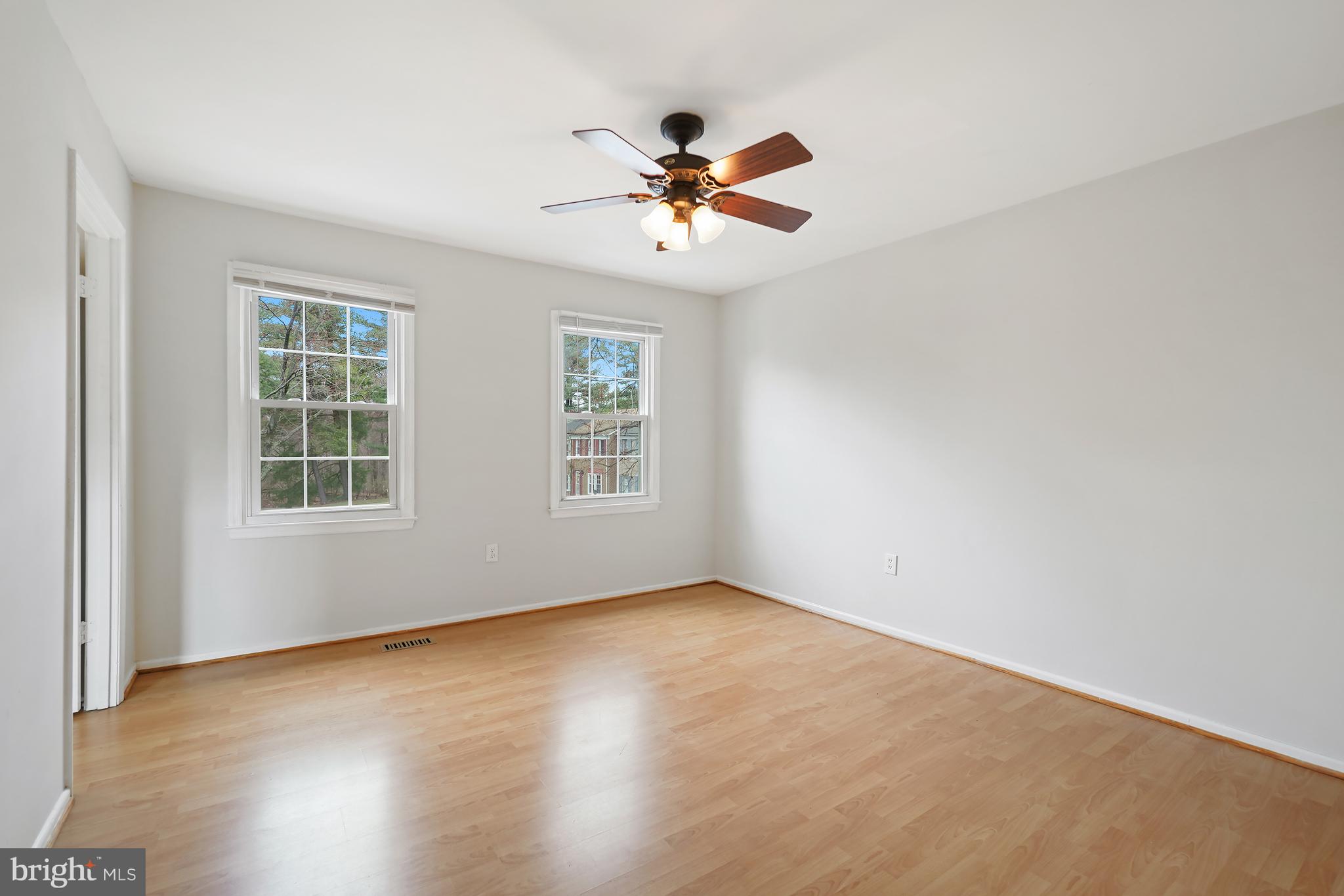 ROCKSHIRE TOWNHOMES - Residential