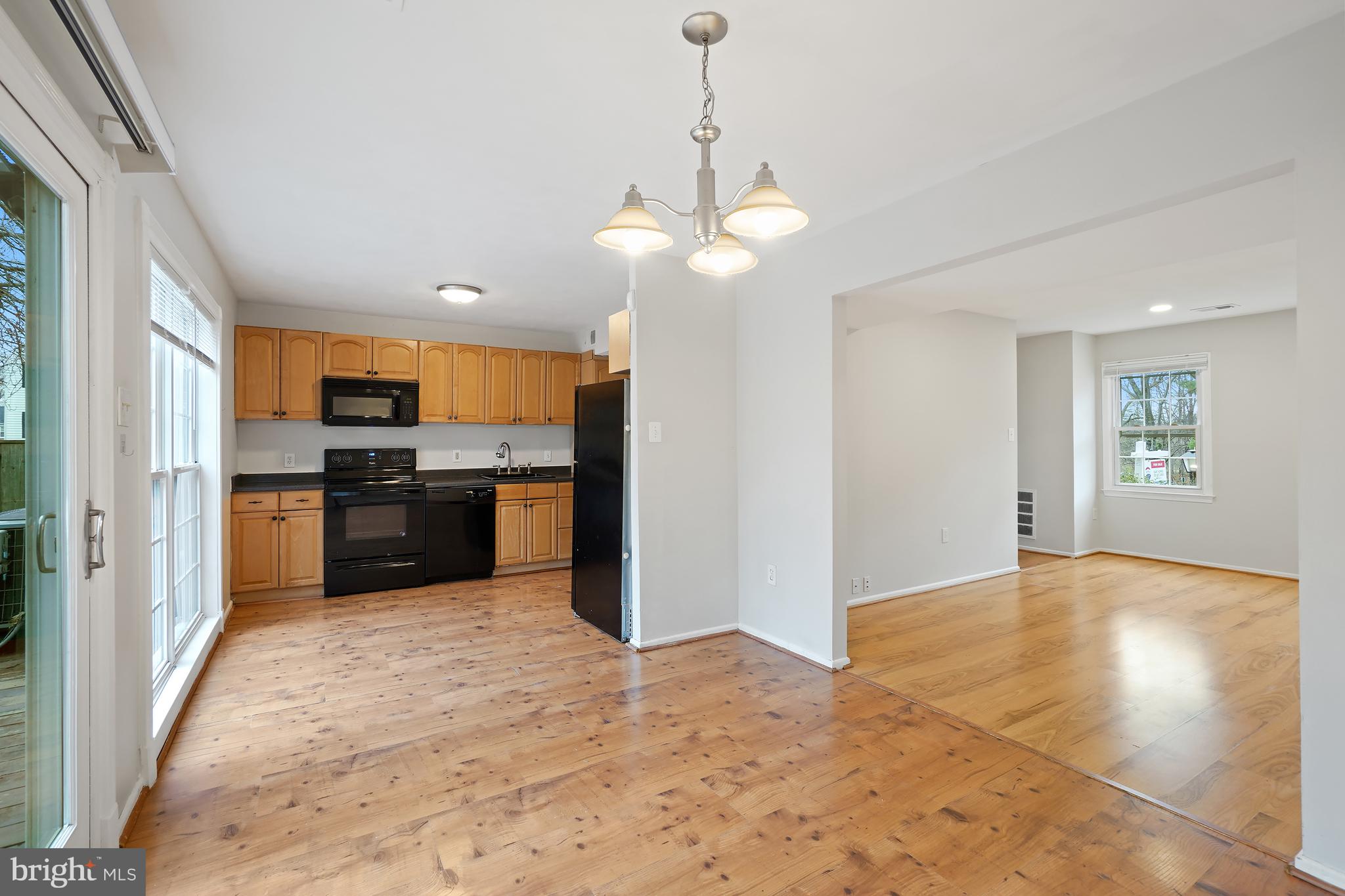 ROCKSHIRE TOWNHOMES - Residential