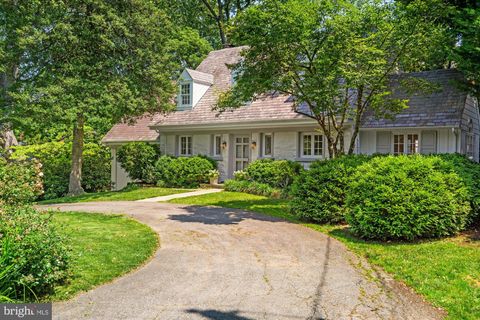 8519 LONGFELLOW PLACE CHEVY CHASE MD 20815
