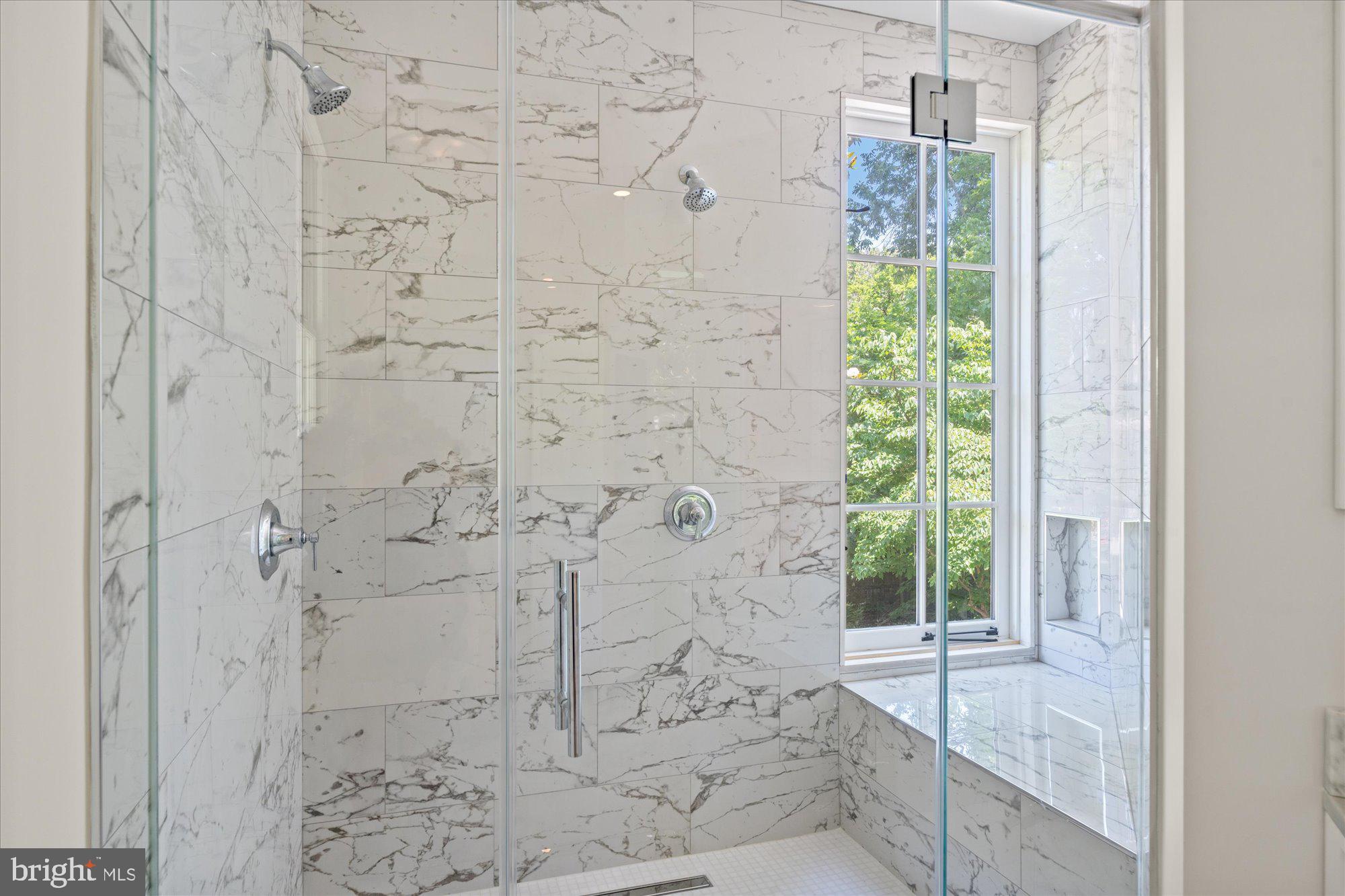 CHEVY CHASE HILLS - Residential