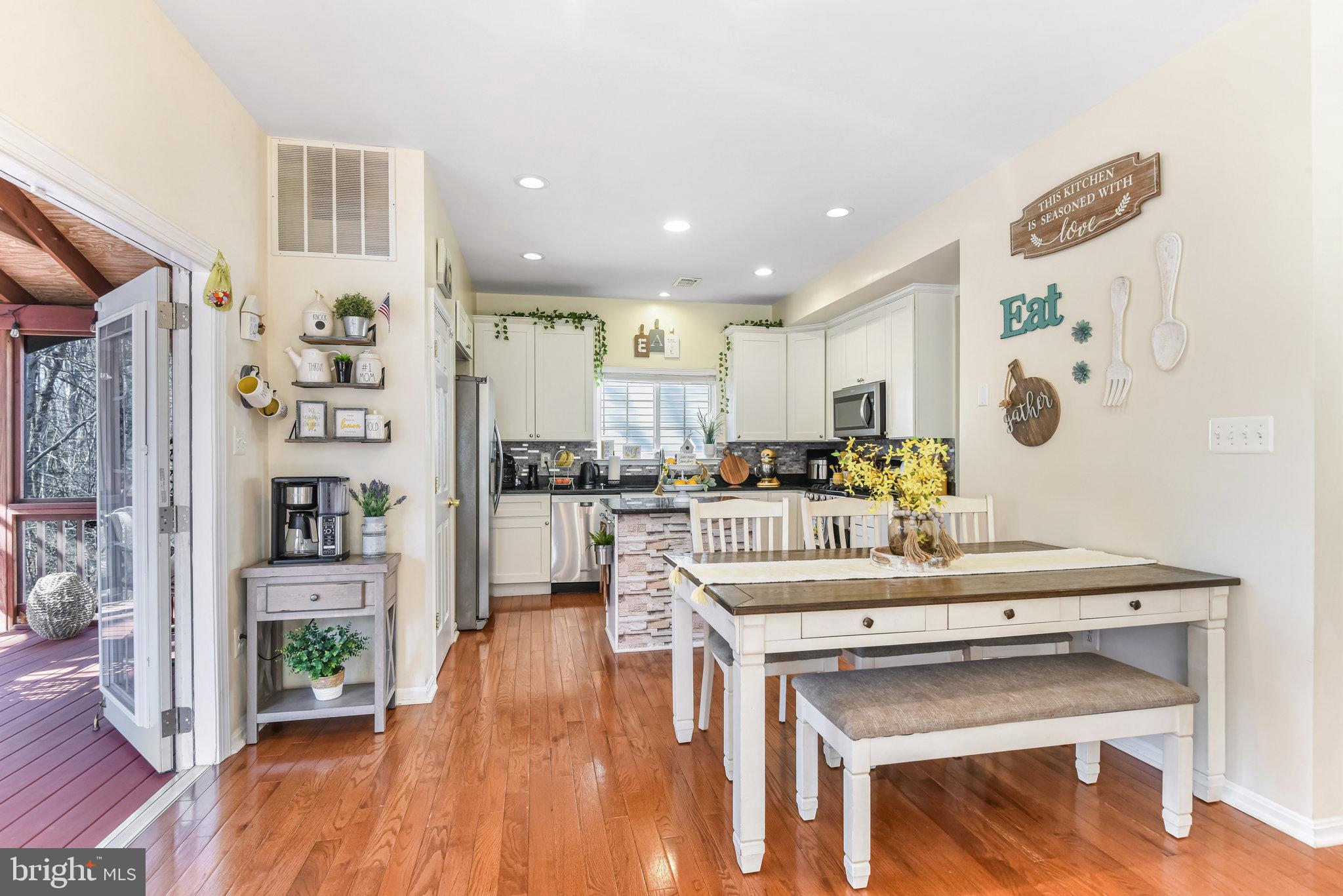 ASHLAND - Residential