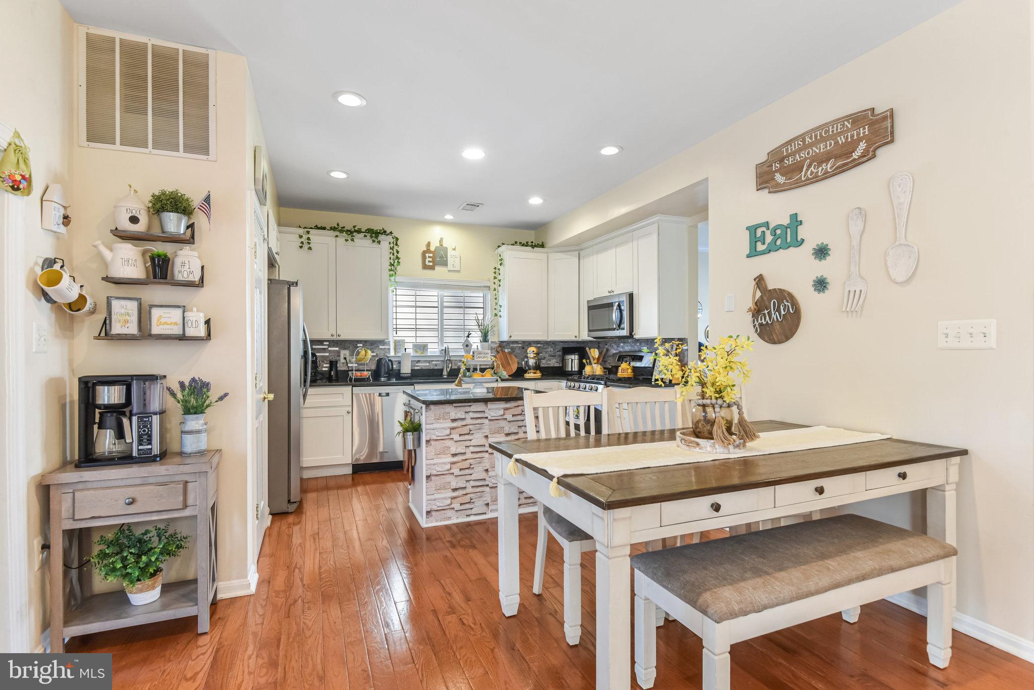 ASHLAND - Residential