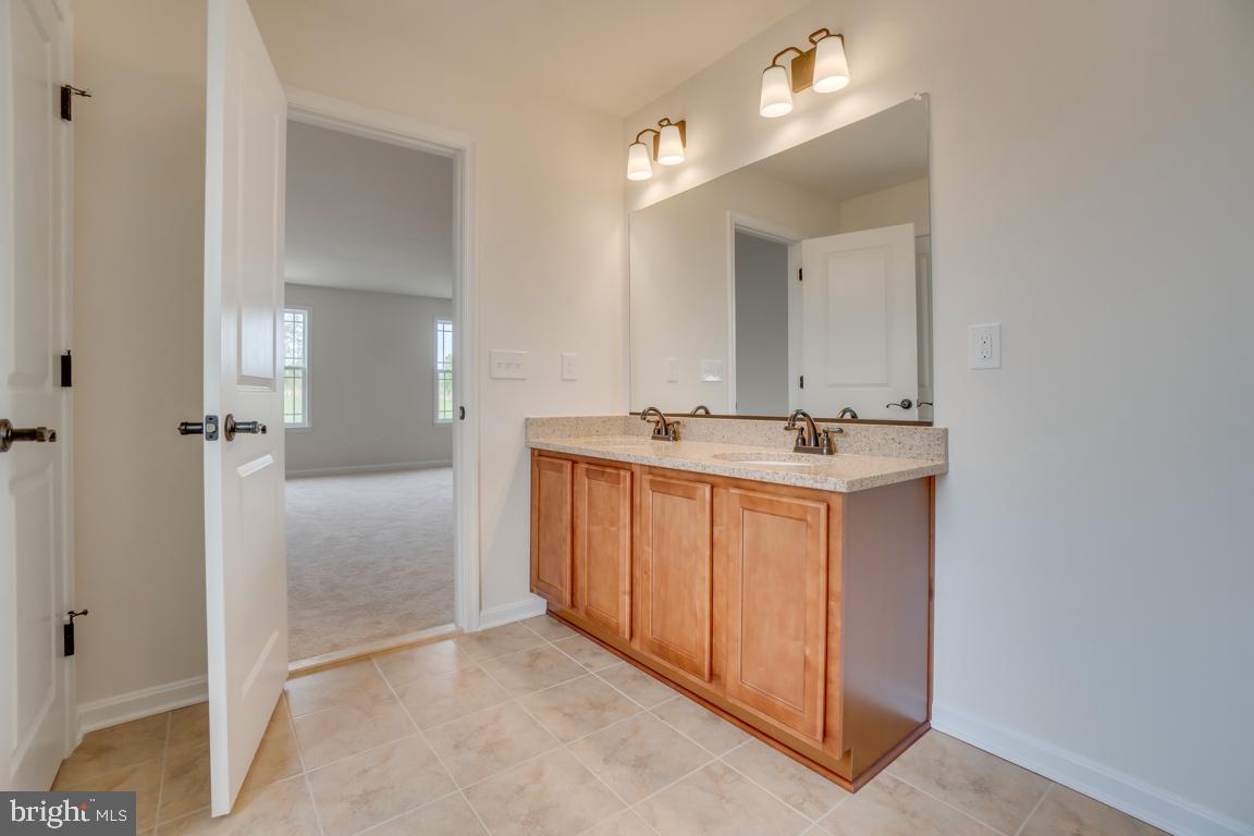 WESTMONT - Residential