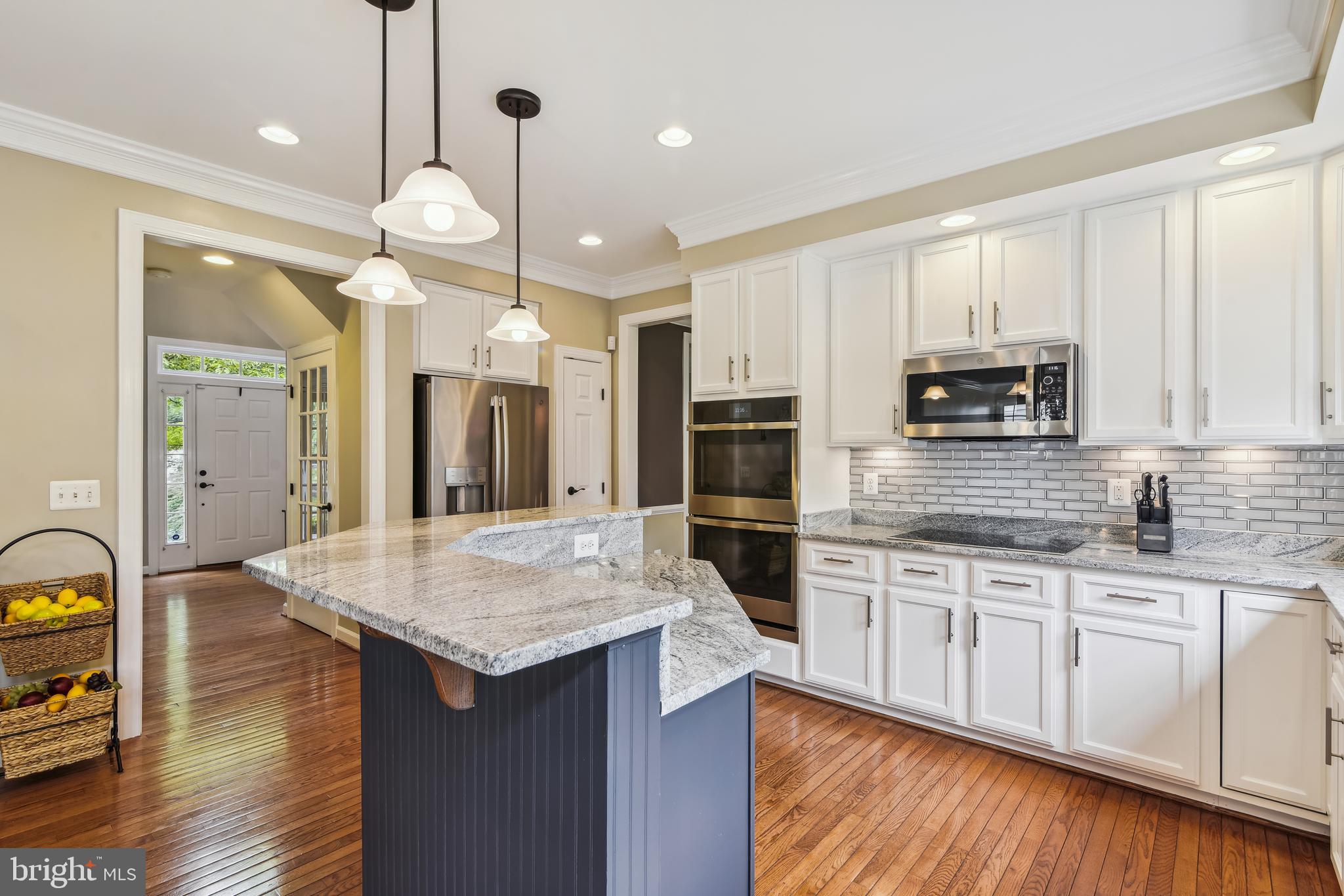 ASHBURN FARM - Residential