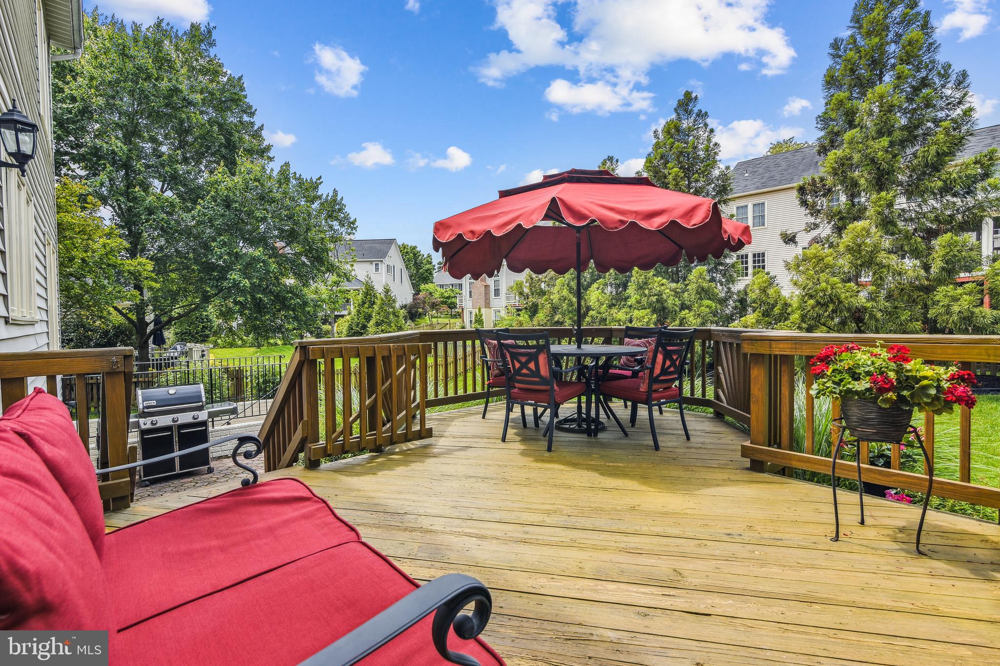 ASHBURN FARM - Residential