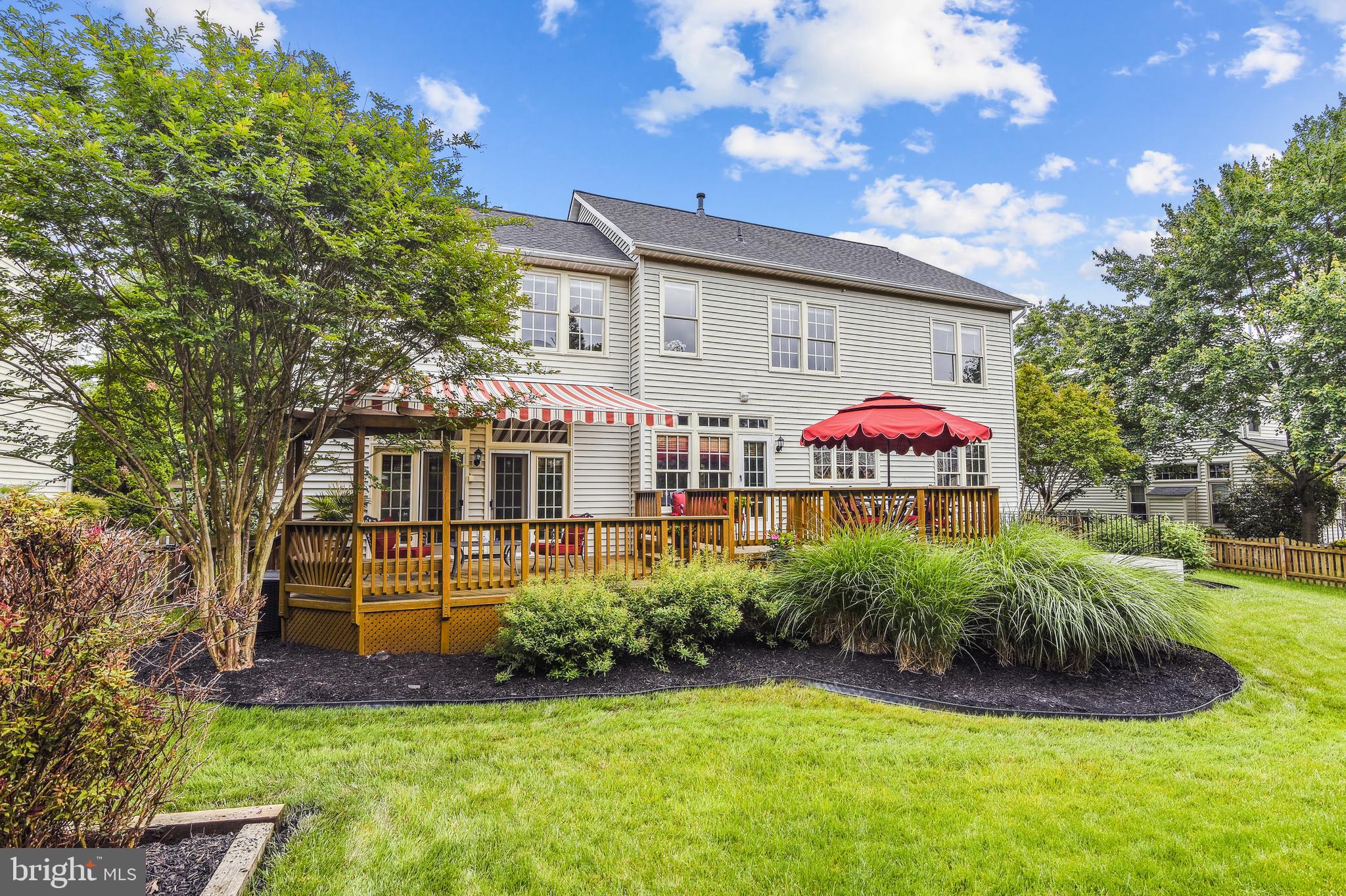 ASHBURN FARM - Residential