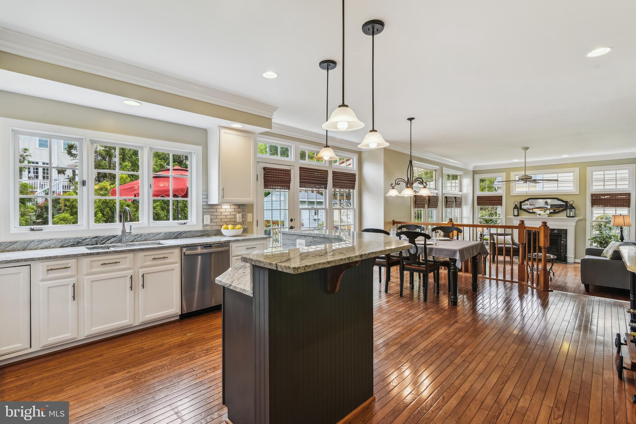 ASHBURN FARM - Residential