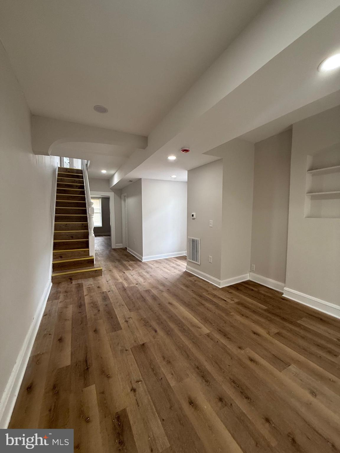 MADISON EASTEND - Residential Lease