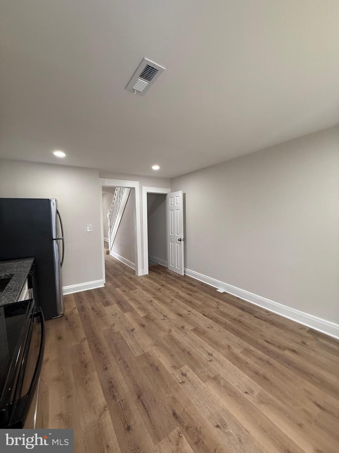 MADISON EASTEND - Residential Lease