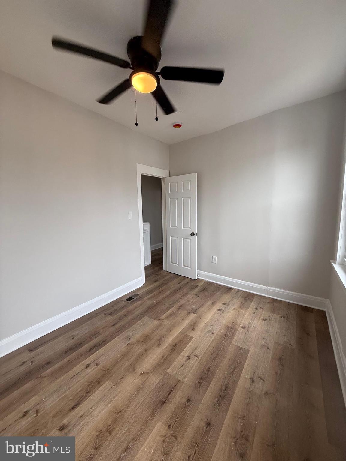 MADISON EASTEND - Residential Lease