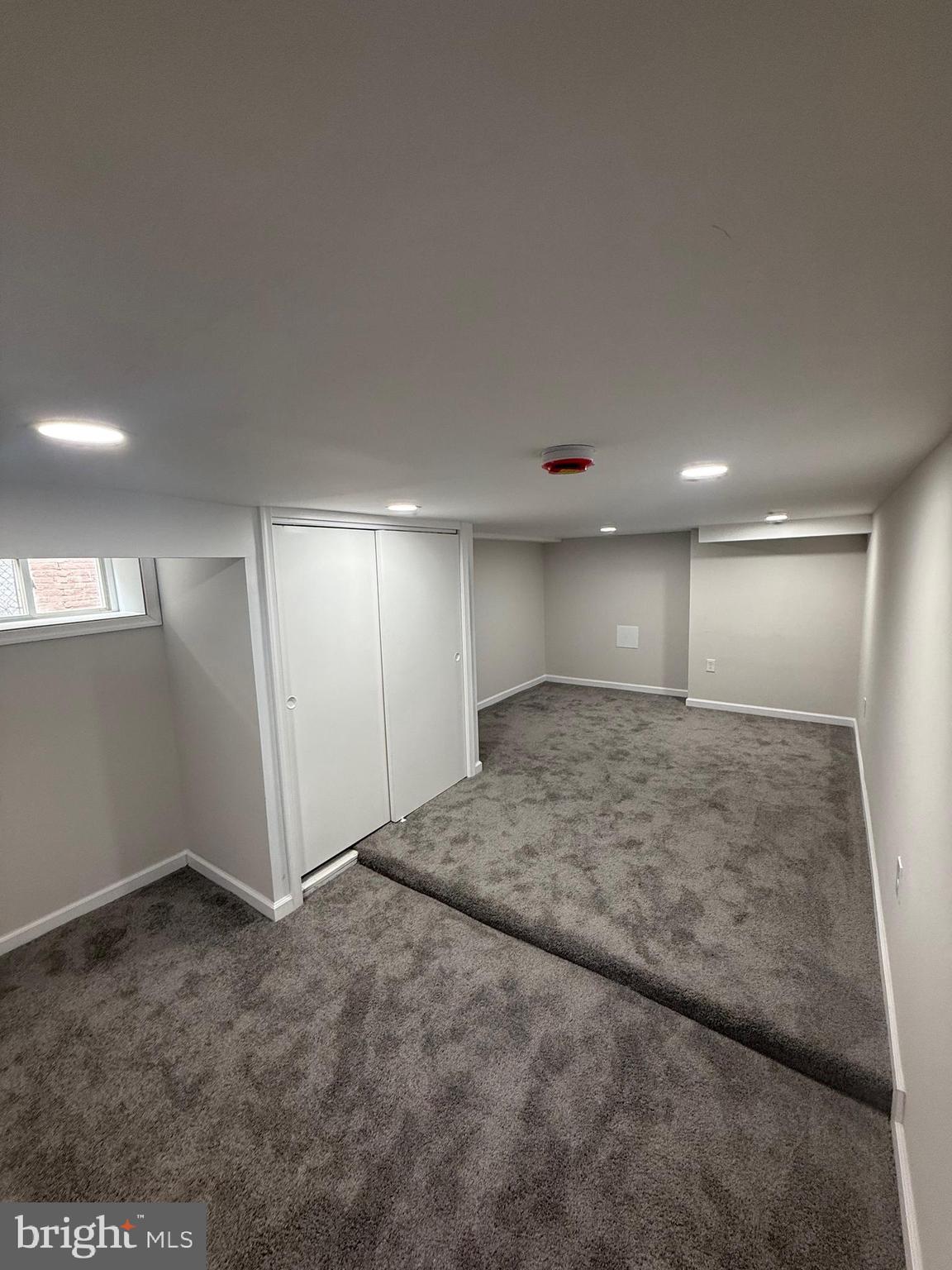 MADISON EASTEND - Residential Lease