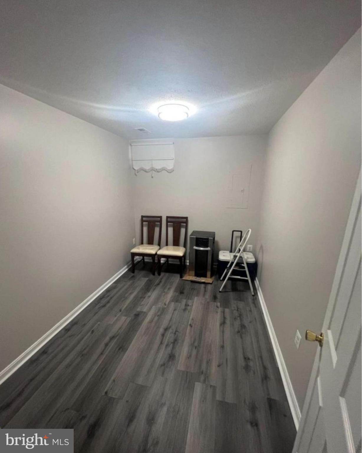 BRIGHTWOOD FOREST - Residential Lease